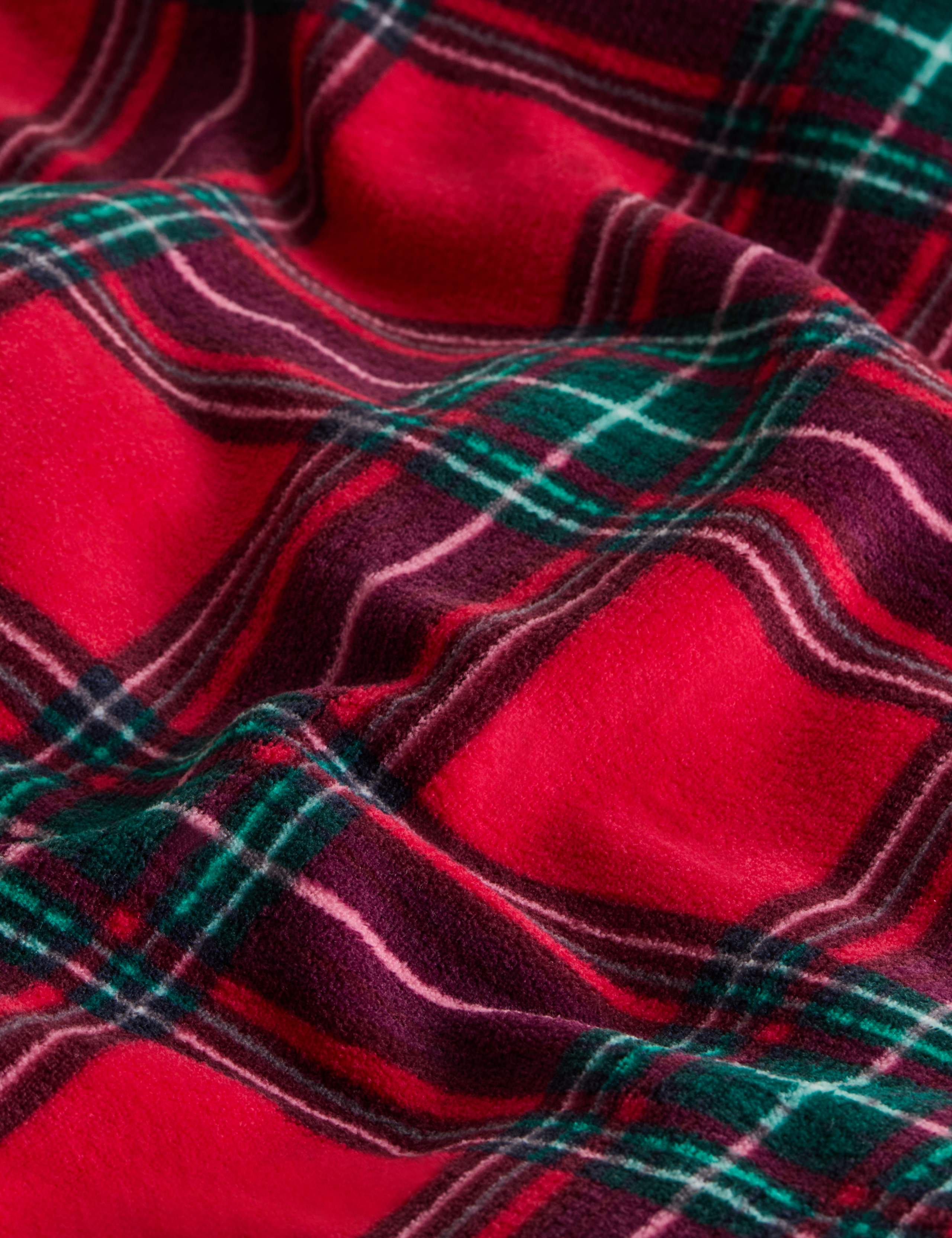 Fleece Red Checked Bedding Set 3 of 4
