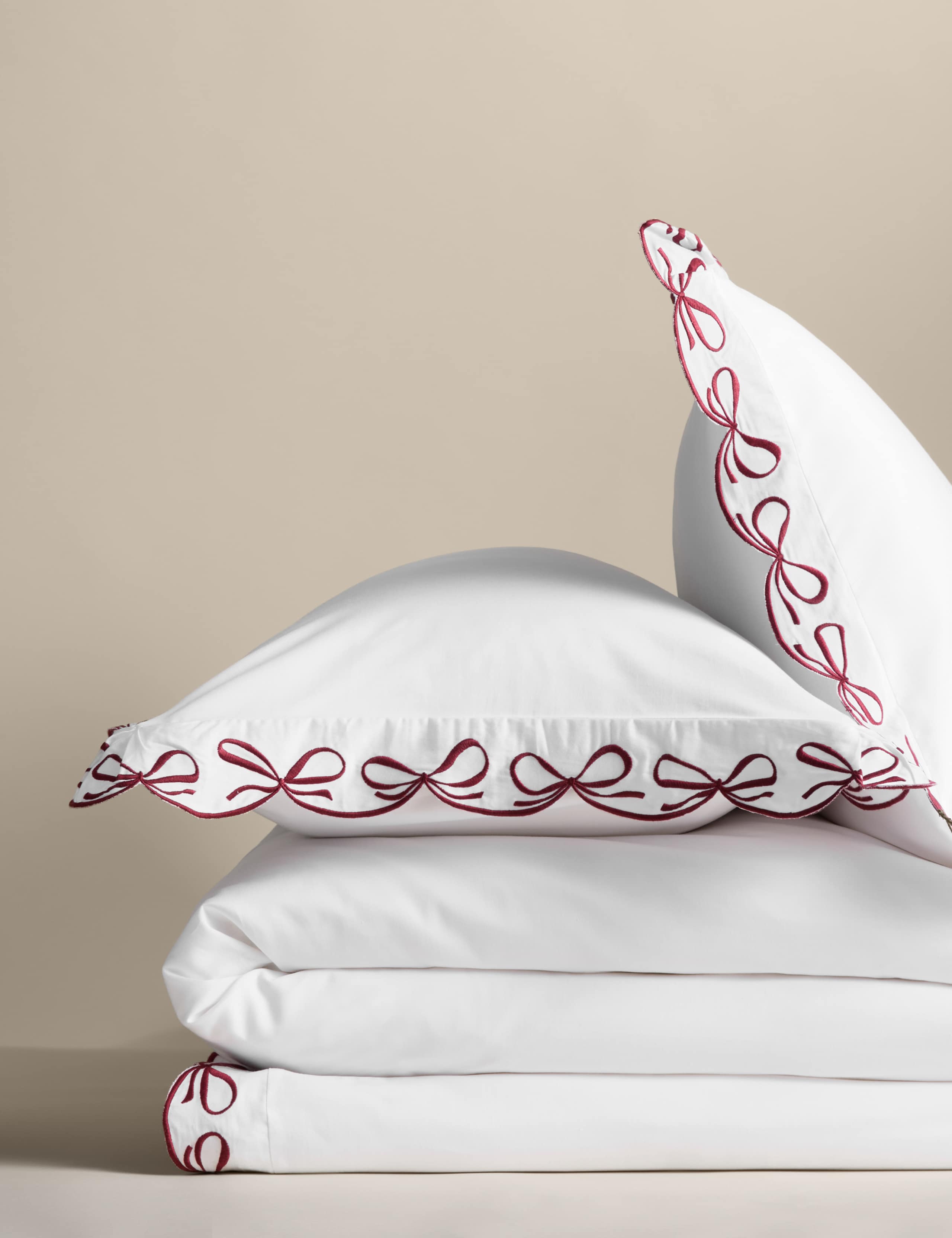 Pure Cotton Embroidered Bow Edge Bedding Set 2 of 5