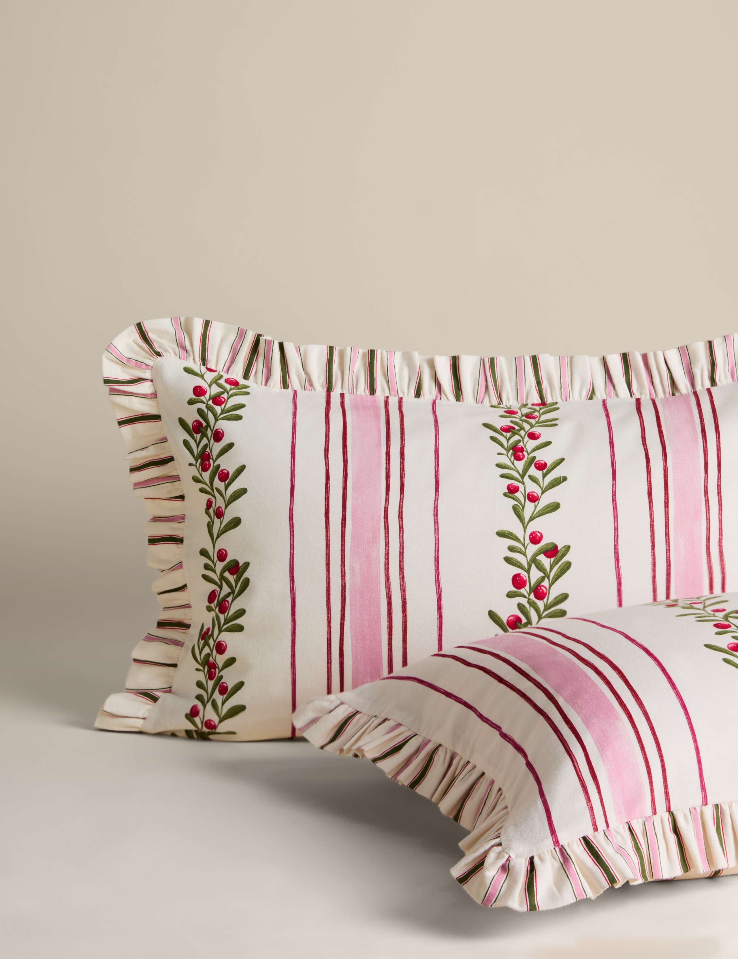 Pure Cotton Striped Foliage Bedding Set 3 of 5