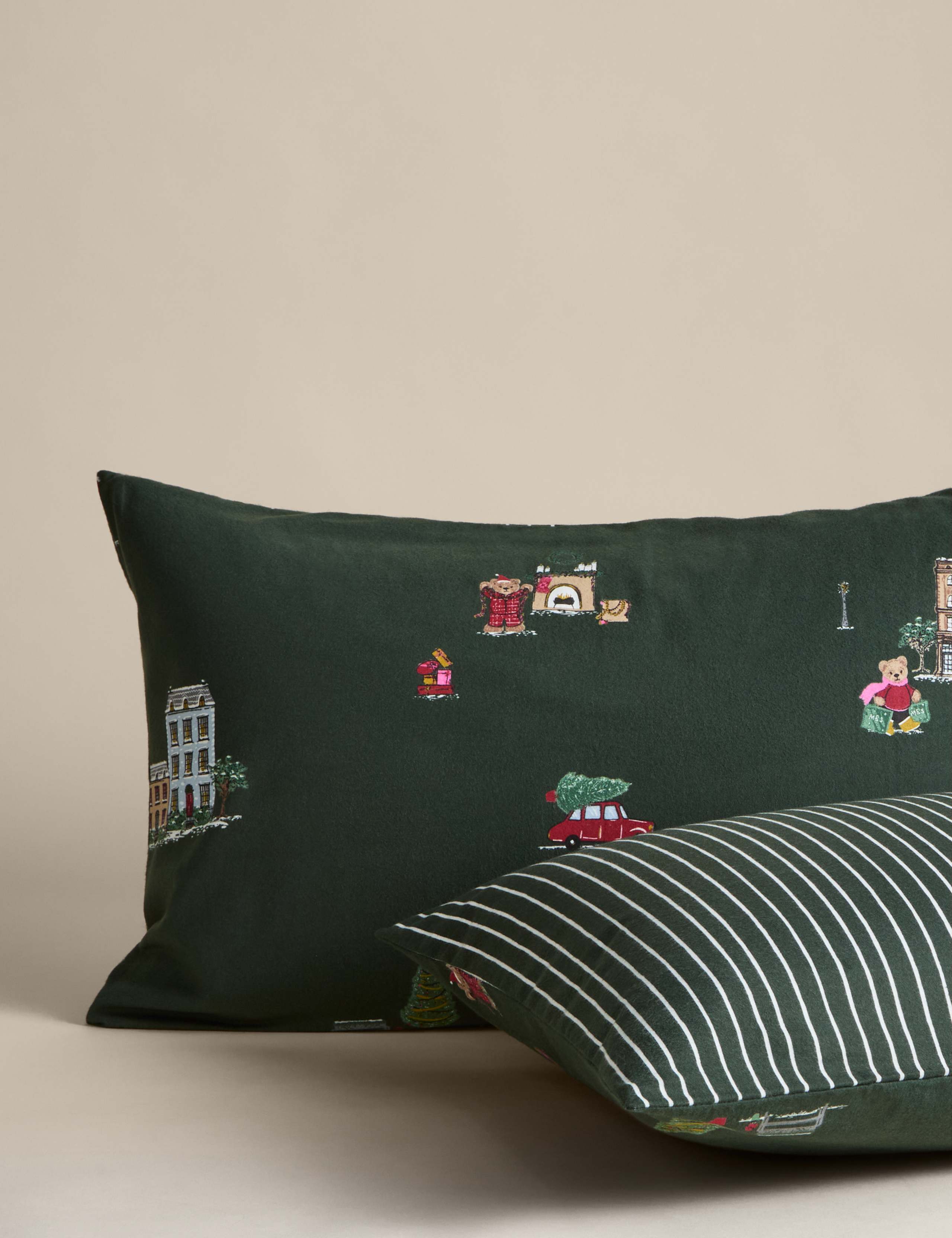 Pure Cotton Spencer Bear™ Christmas Bedding Set 2 of 4