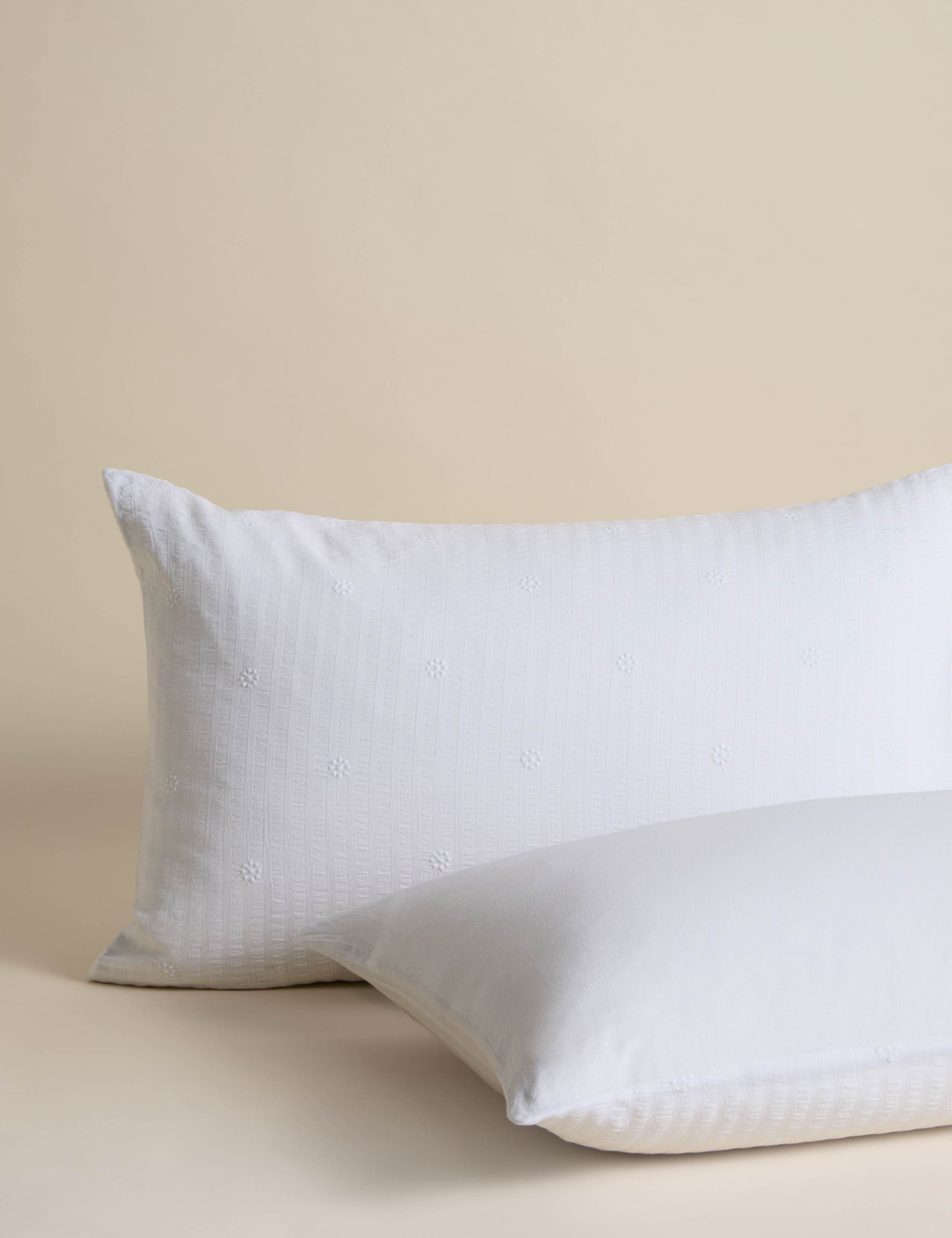 Cotton Rich Embroidered Seersucker Bedding Set 3 of 5