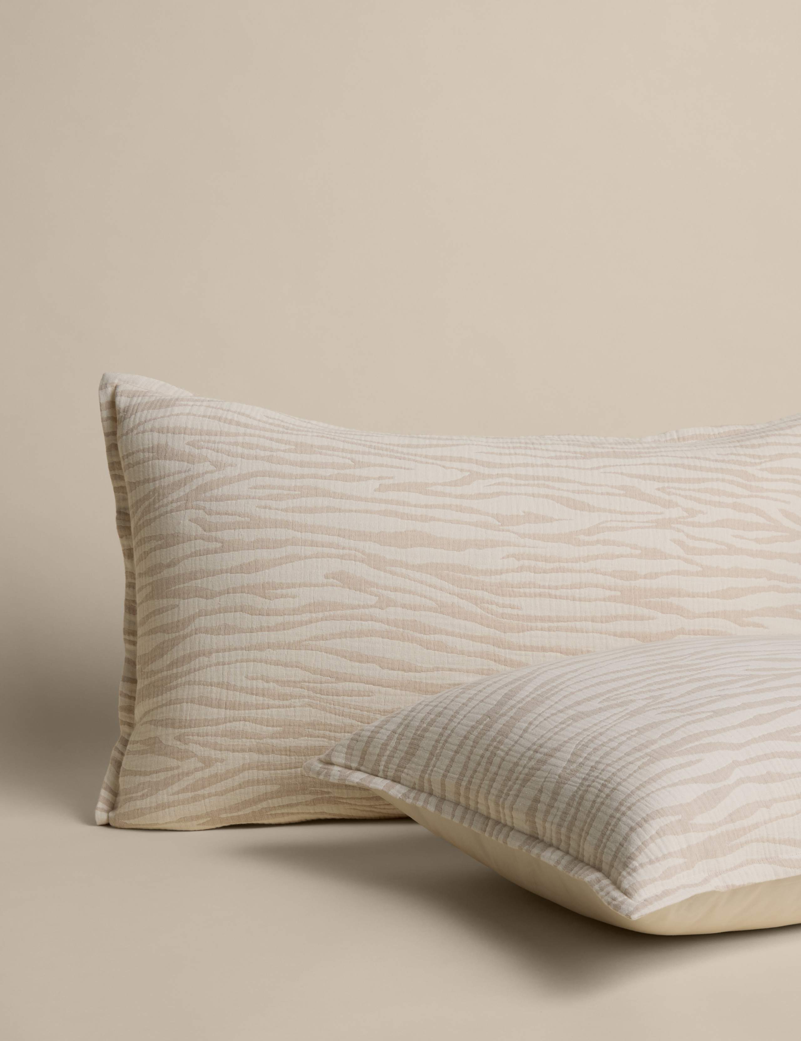 Pure Cotton Zebra Jacquard Bedding Set 3 of 5