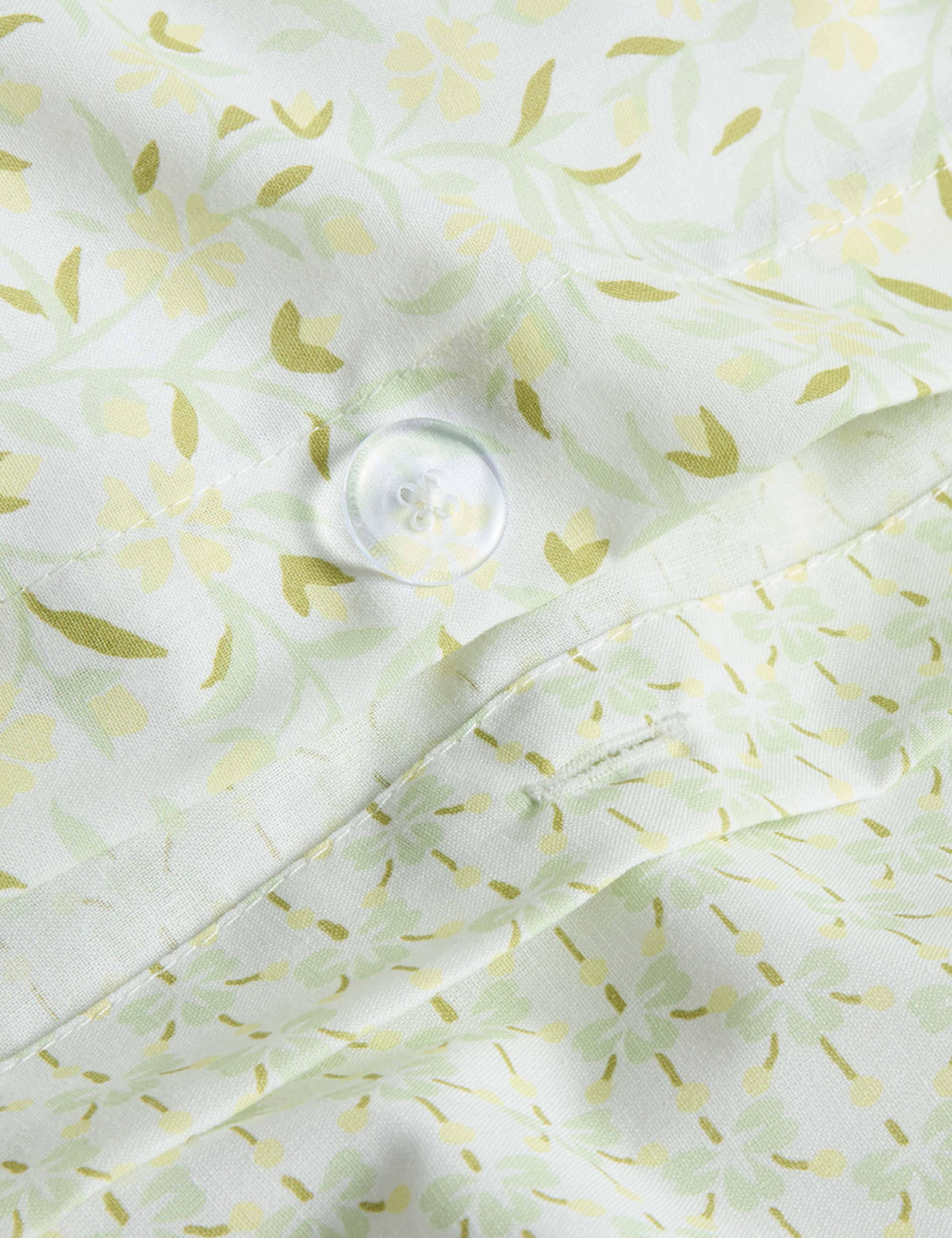 Cotton Blend Sprig Bedding Set 5 of 5