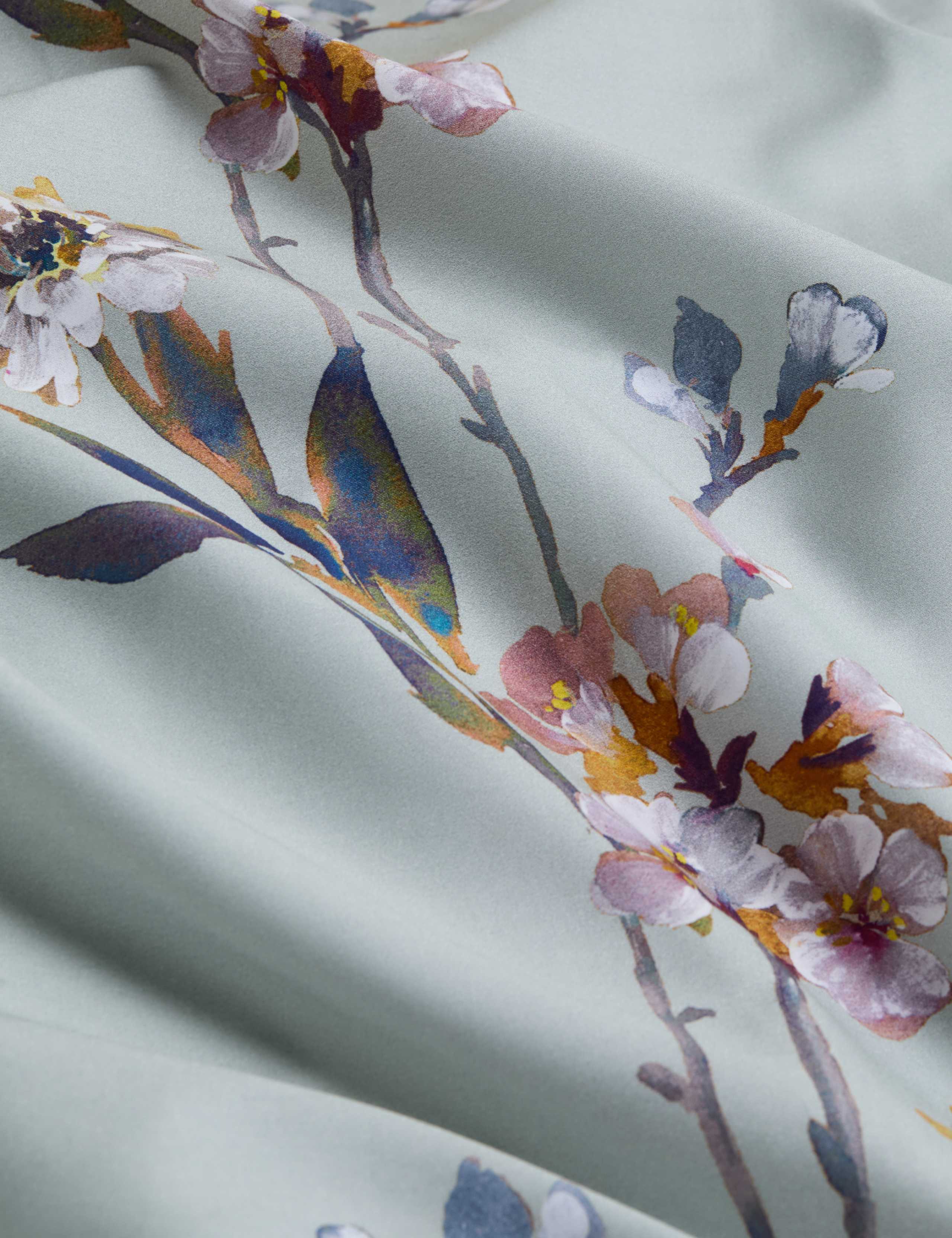 Pure Cotton Trailing Blooms Bedding Set 4 of 5