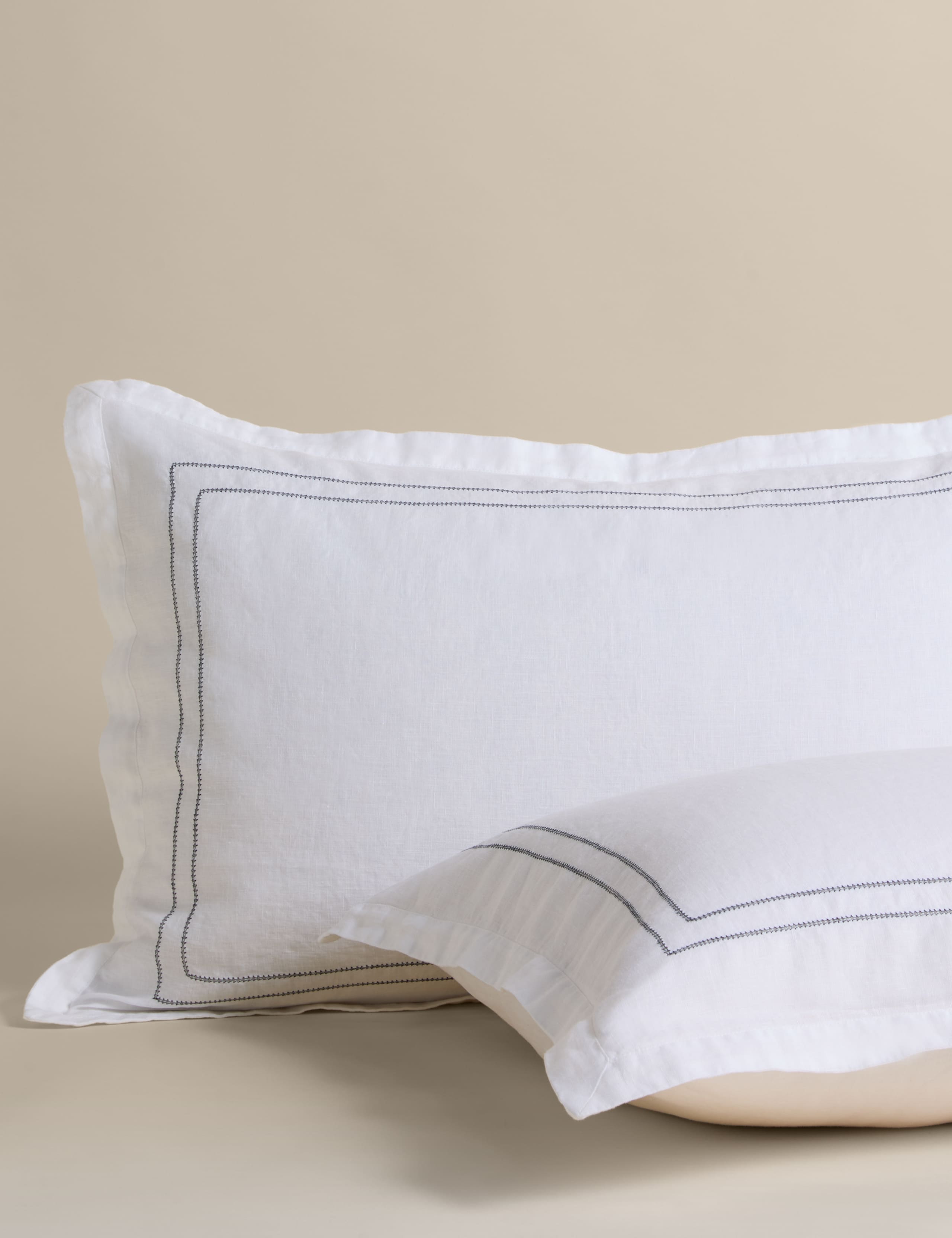 Pure Linen Embroidered Bedding Set 2 of 4