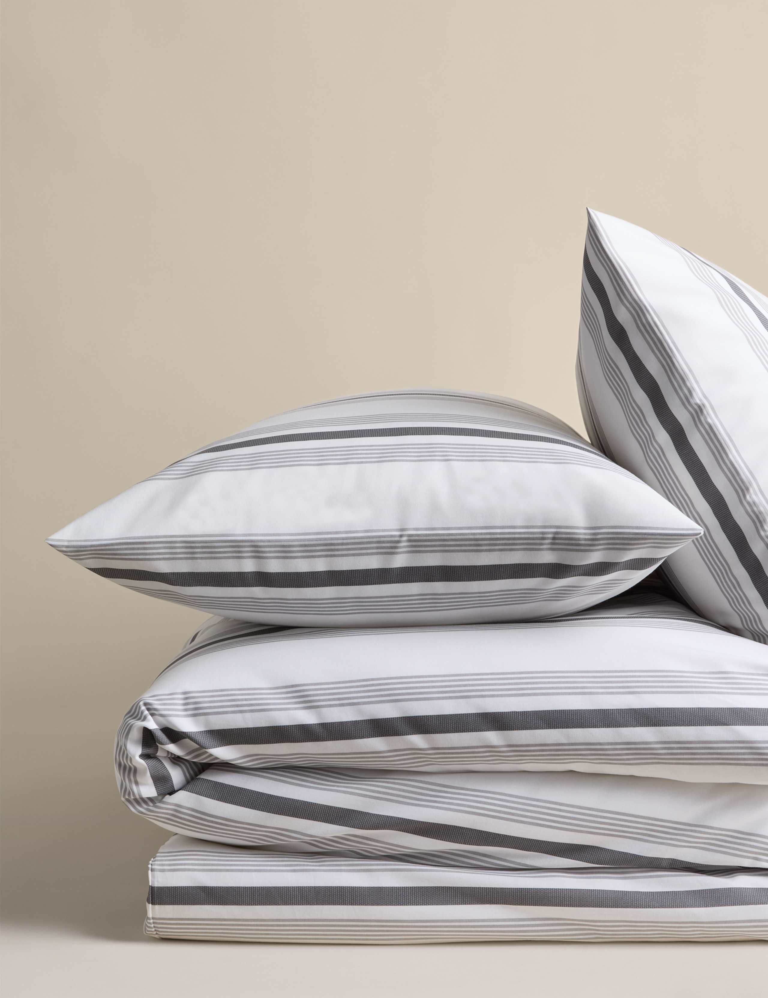 Pure Cotton Striped Bedding Set 2 of 5