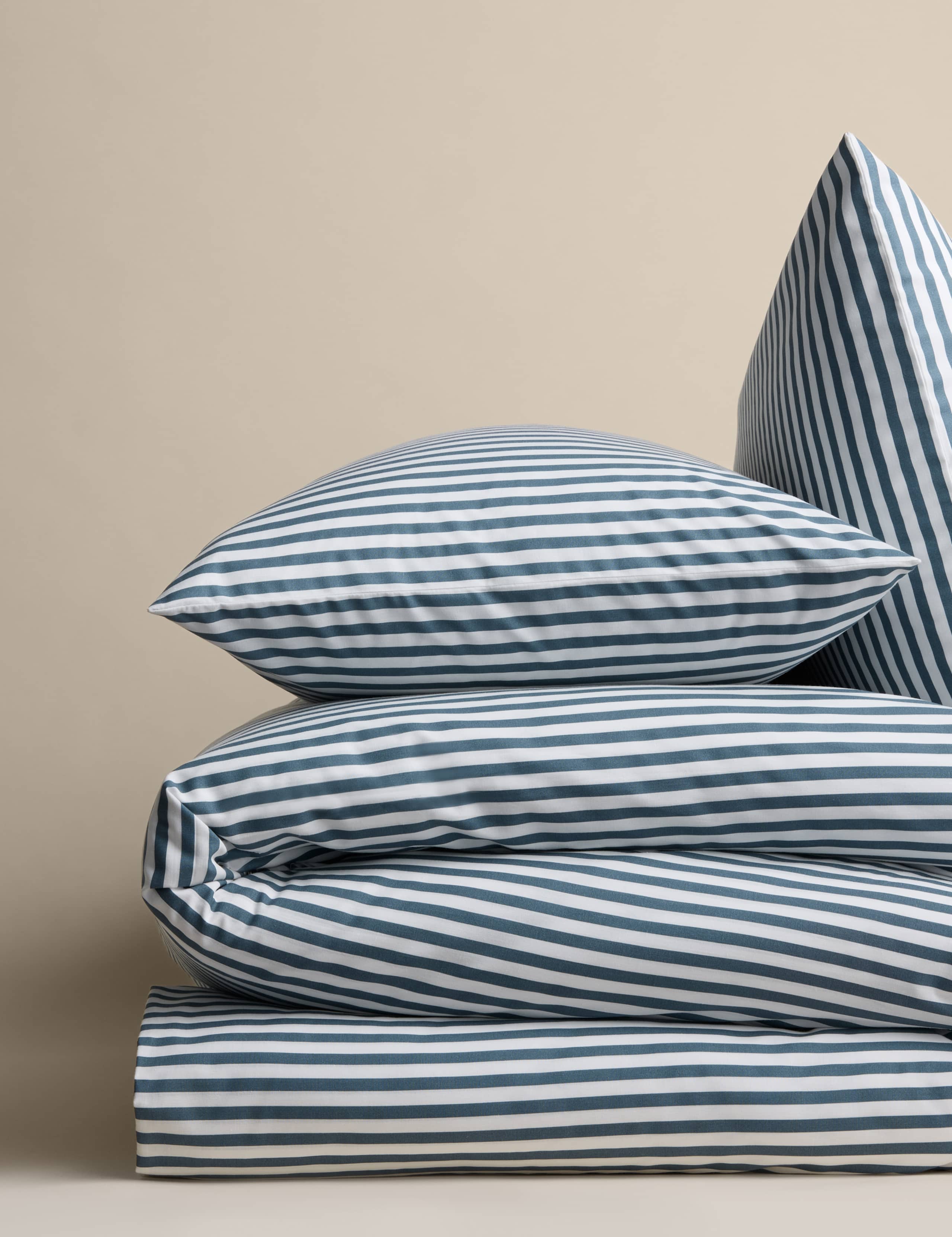 Cotton Blend Simple Stripe Bedding Set 2 of 5