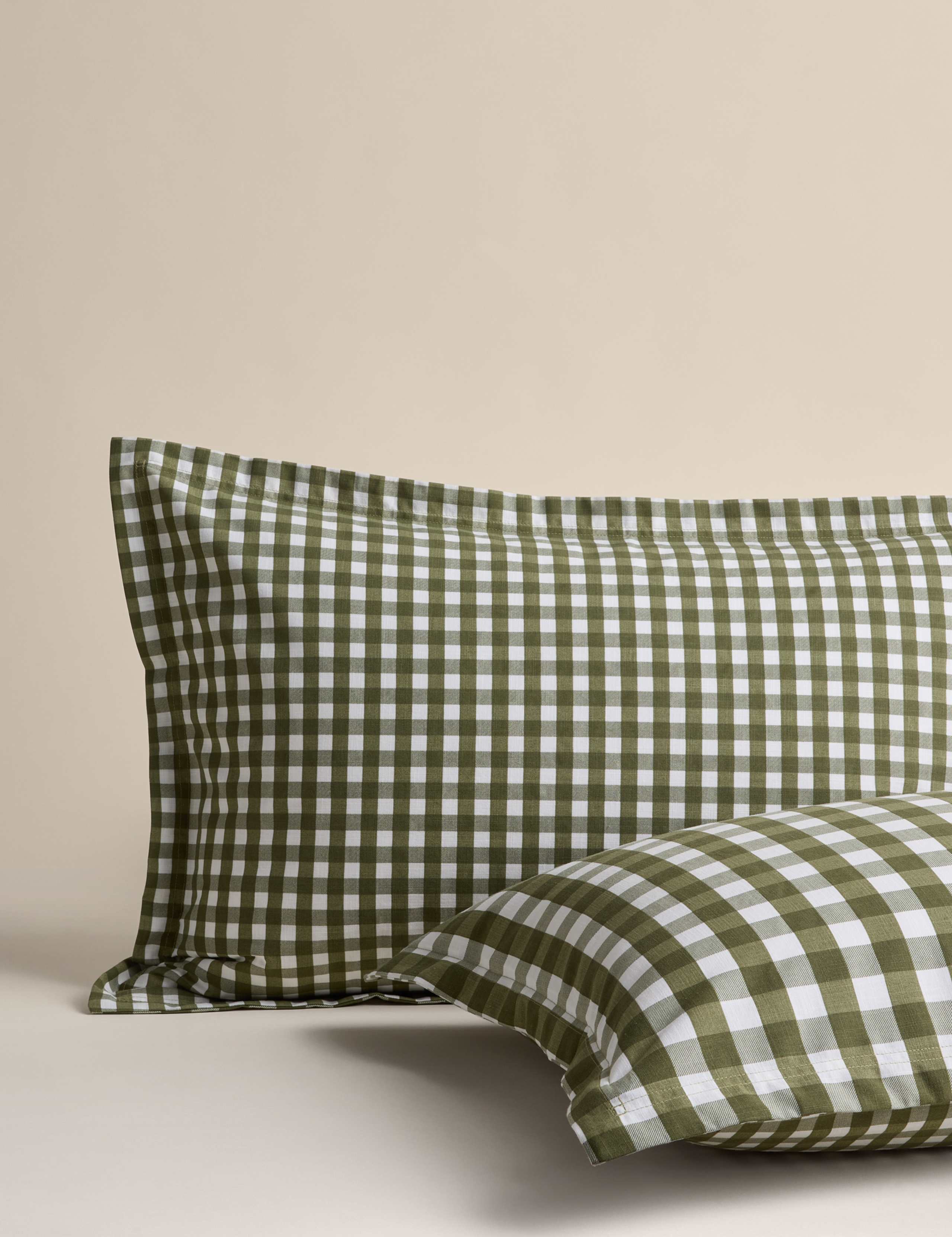 Pure Cotton Gingham Reversible Bedding Set 3 of 5