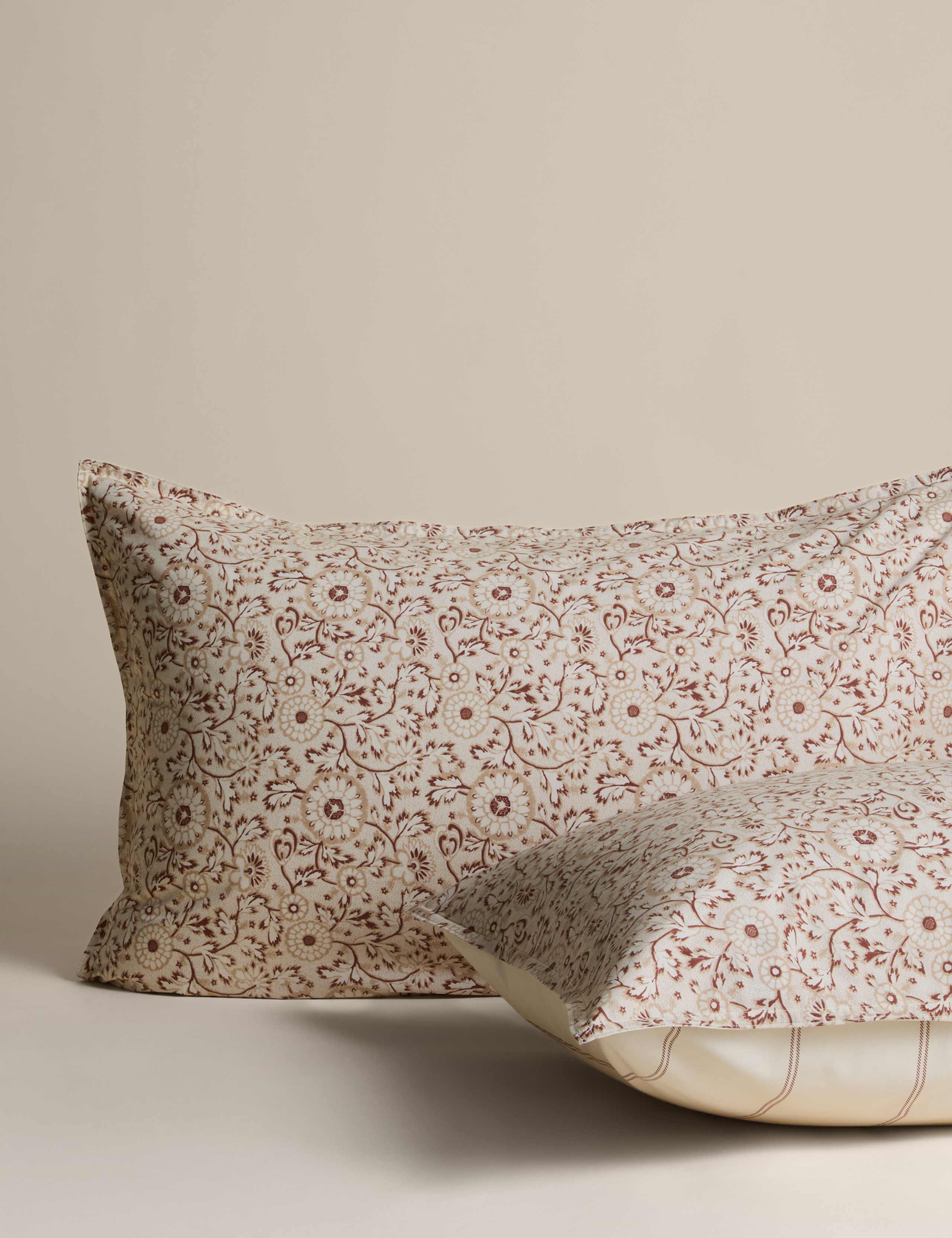 Cotton Rich Woodblock Floral Bedding Set 3 of 7