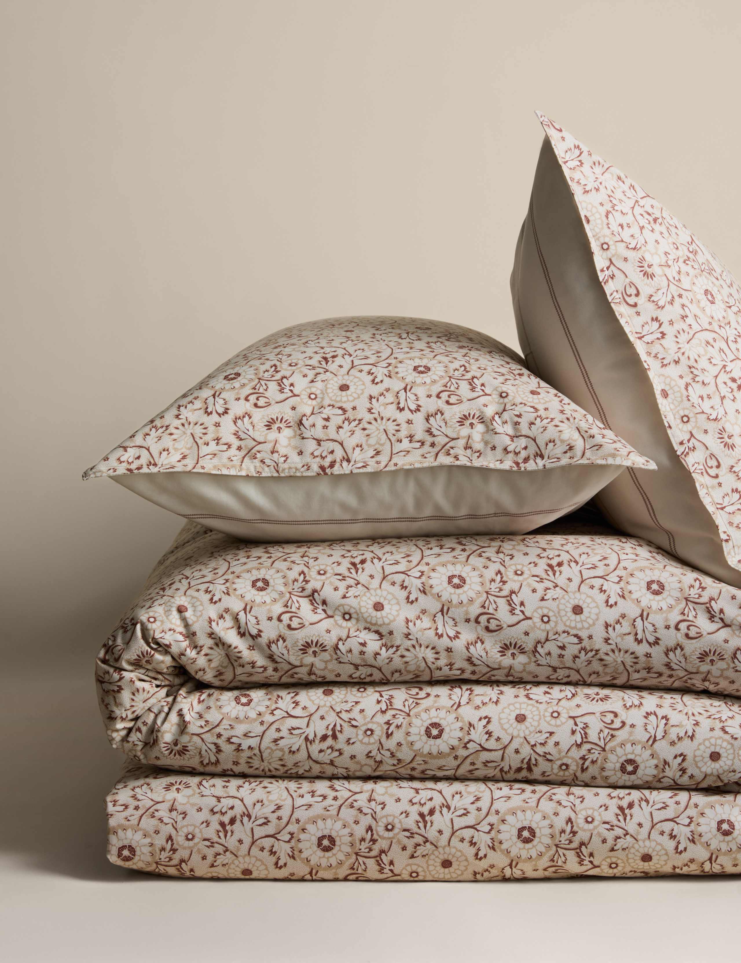 Cotton Rich Woodblock Floral Bedding Set 2 of 7