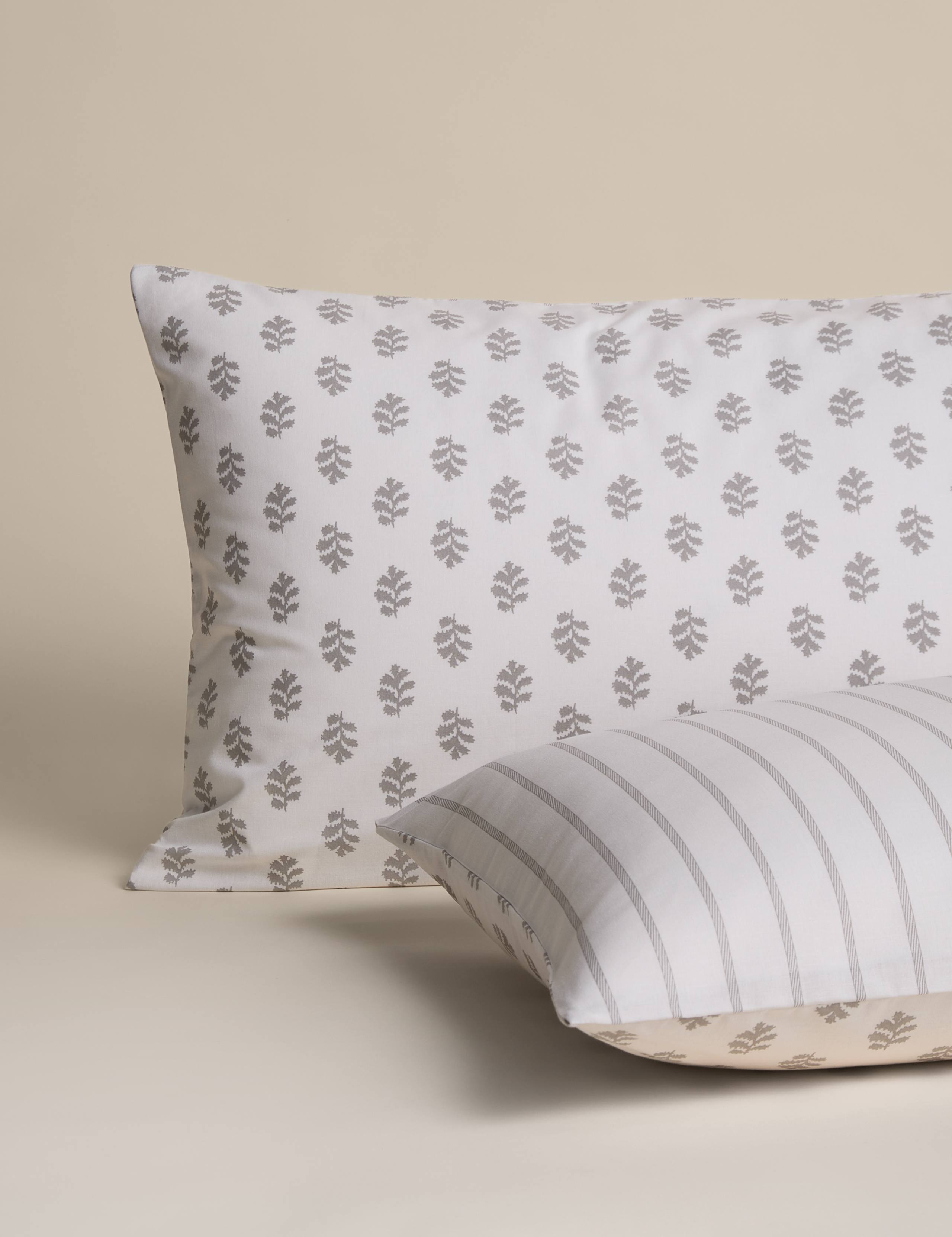 Cotton Blend Mini Leaf Bedding Set 3 of 5