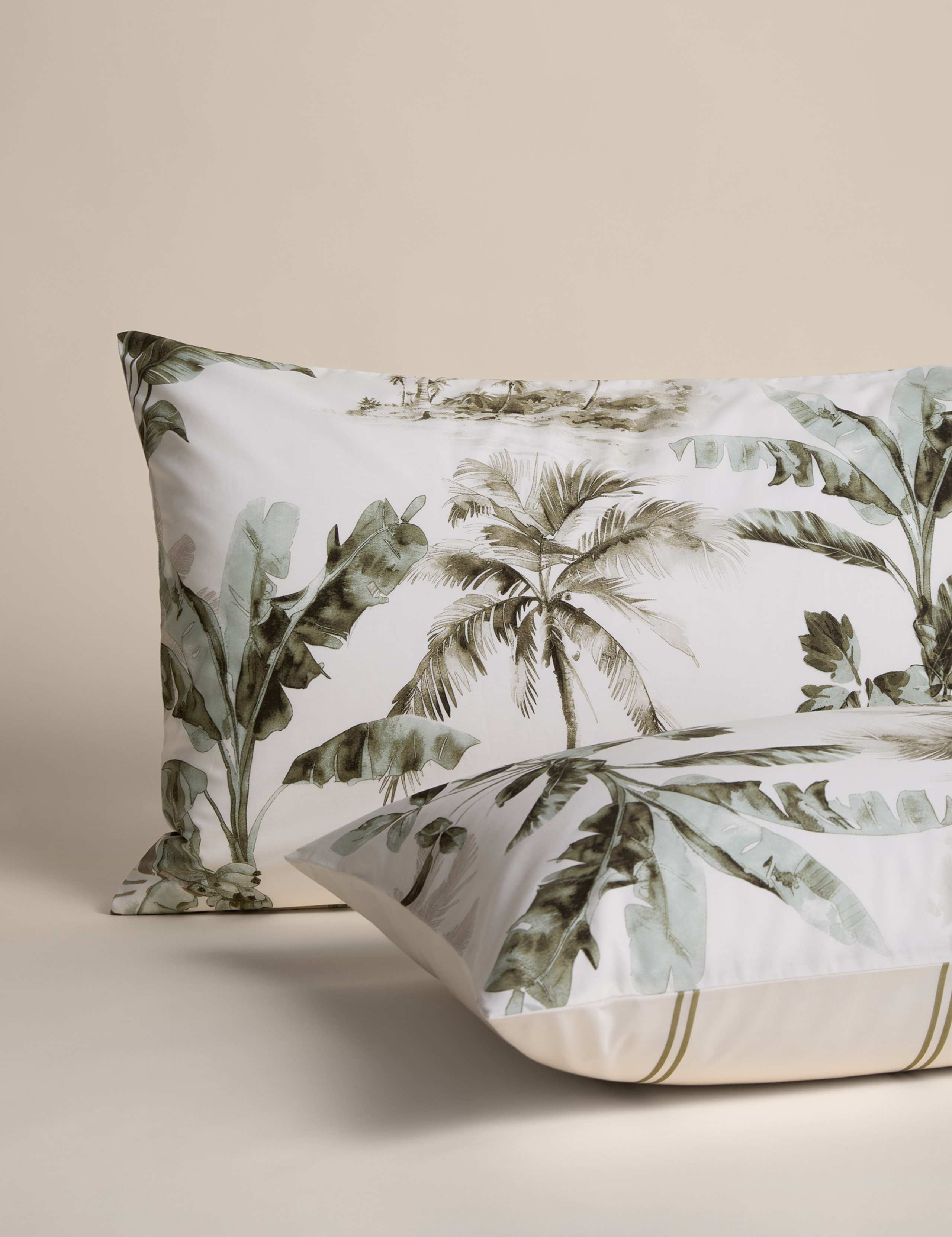 Pure Cotton Botanical Reversible Bedding Set 2 of 4