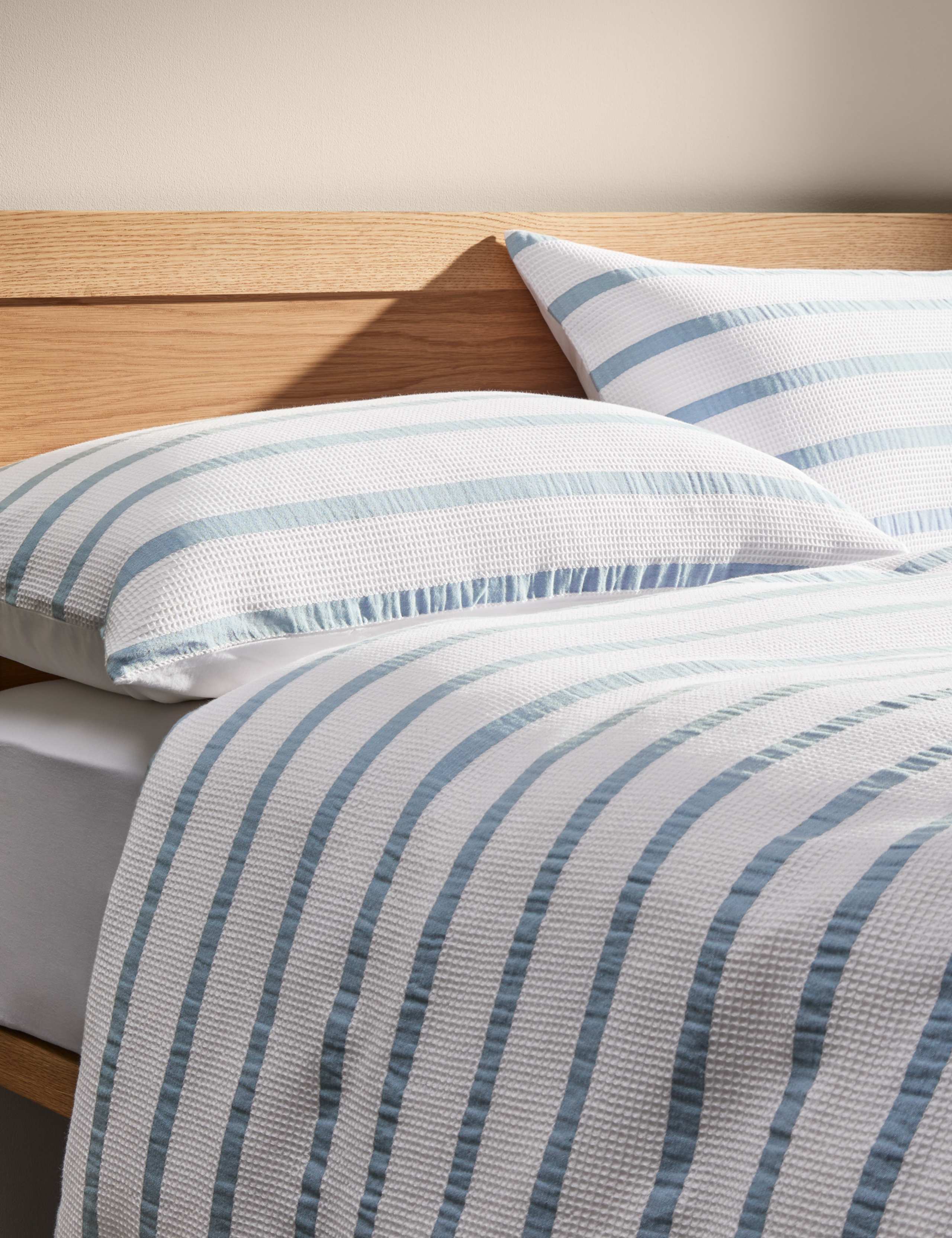 Pure Cotton Contrast Striped Waffle Bedding Set 1 of 5