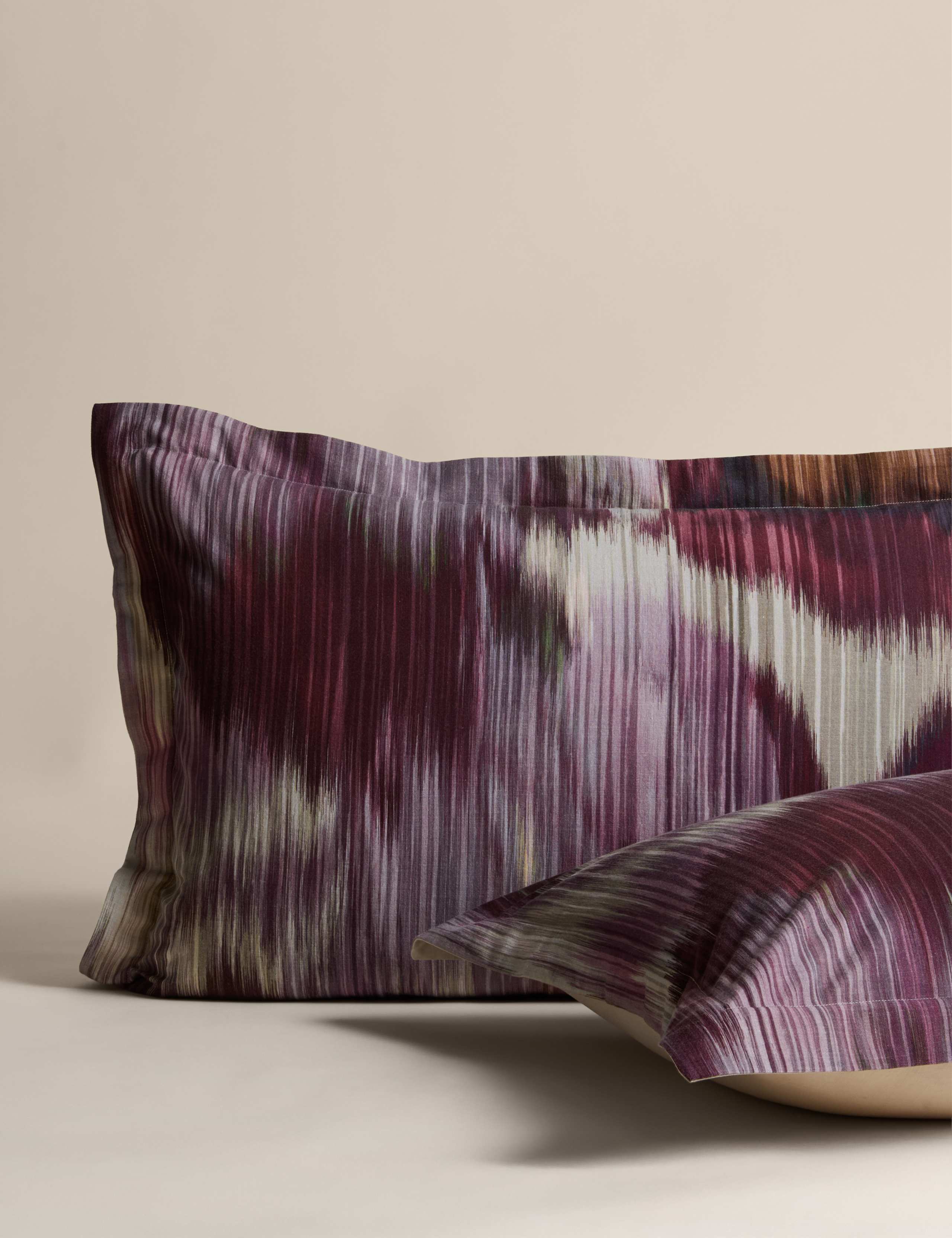 Pure Cotton Blurred Floral Bedding Set 3 of 5