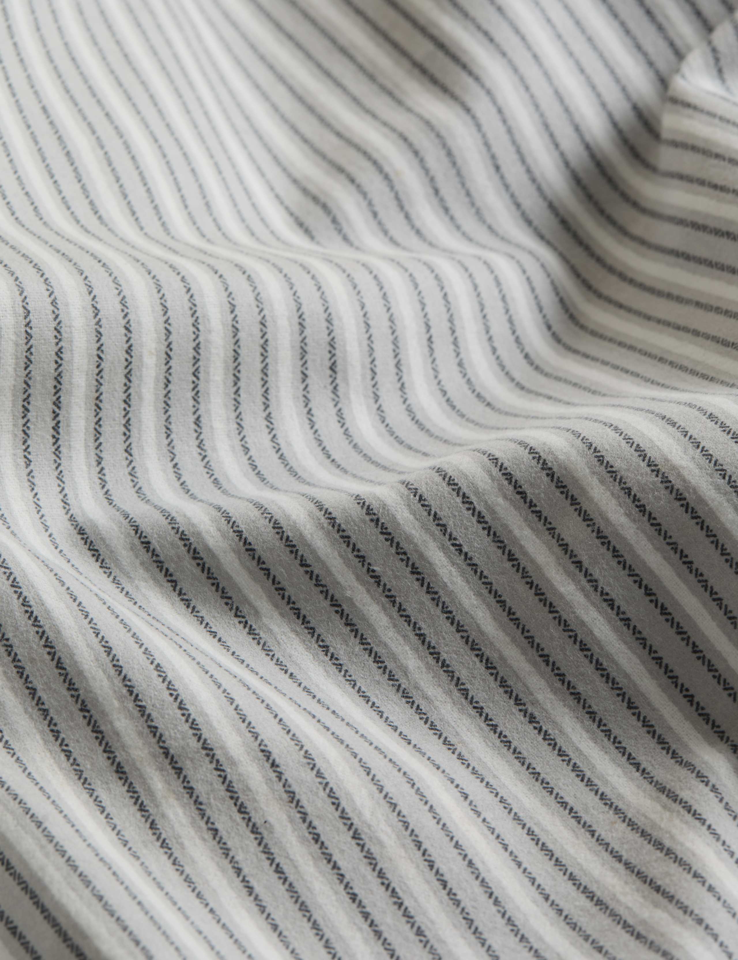 Brushed Cotton Striped Bedding Set 4 of 5