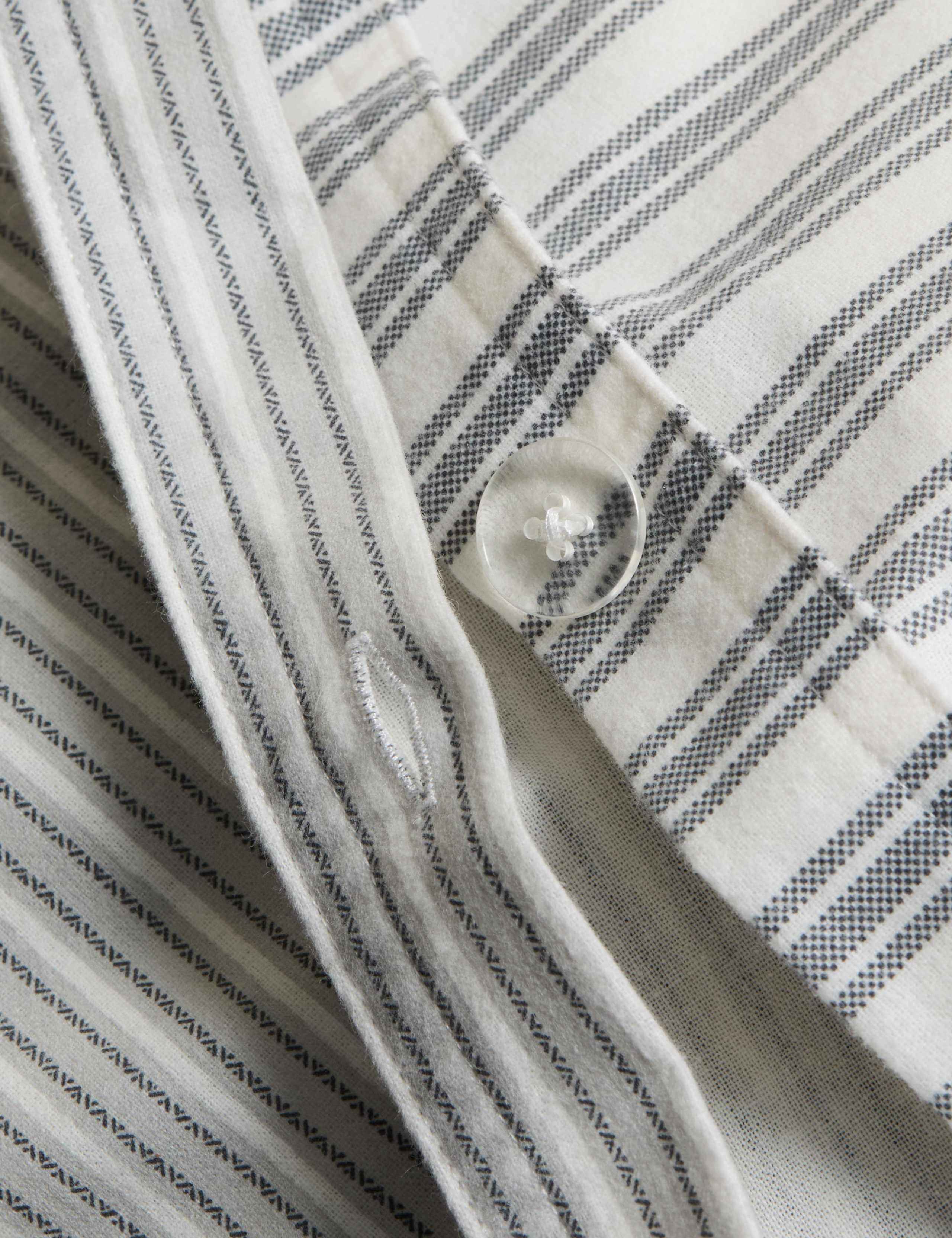 Brushed Cotton Striped Bedding Set 5 of 5
