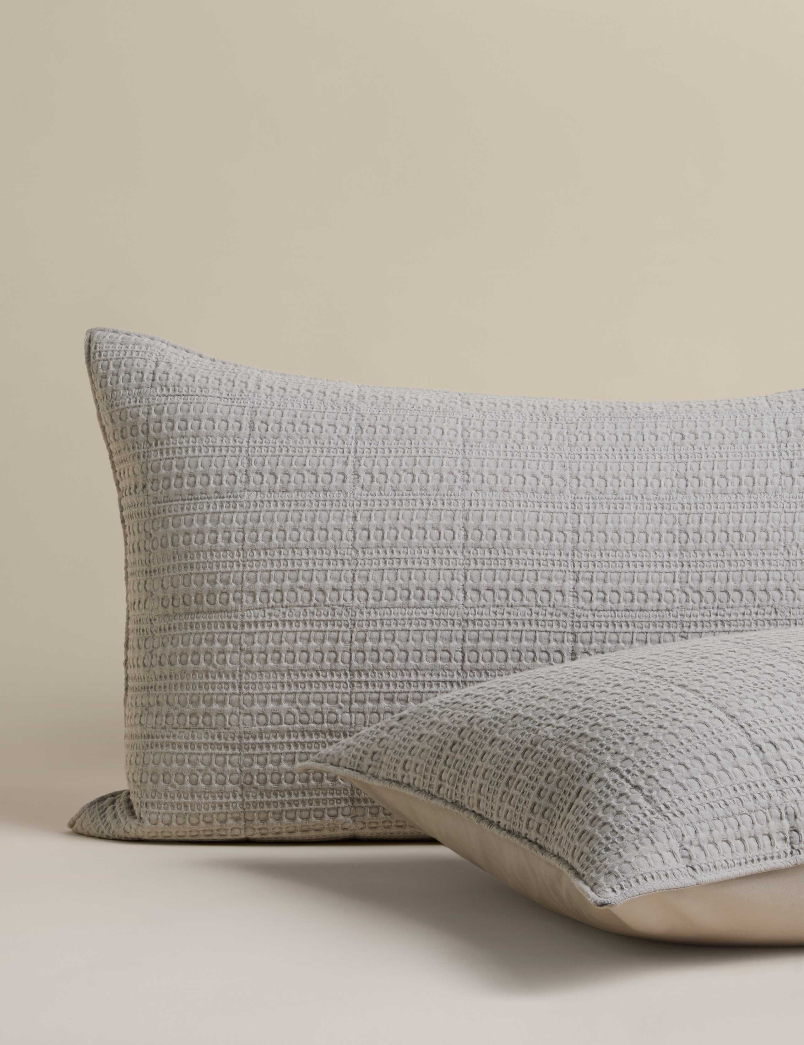 Pure Cotton Quilted Waffle 2.5 Tog Bedding Set 3 of 5