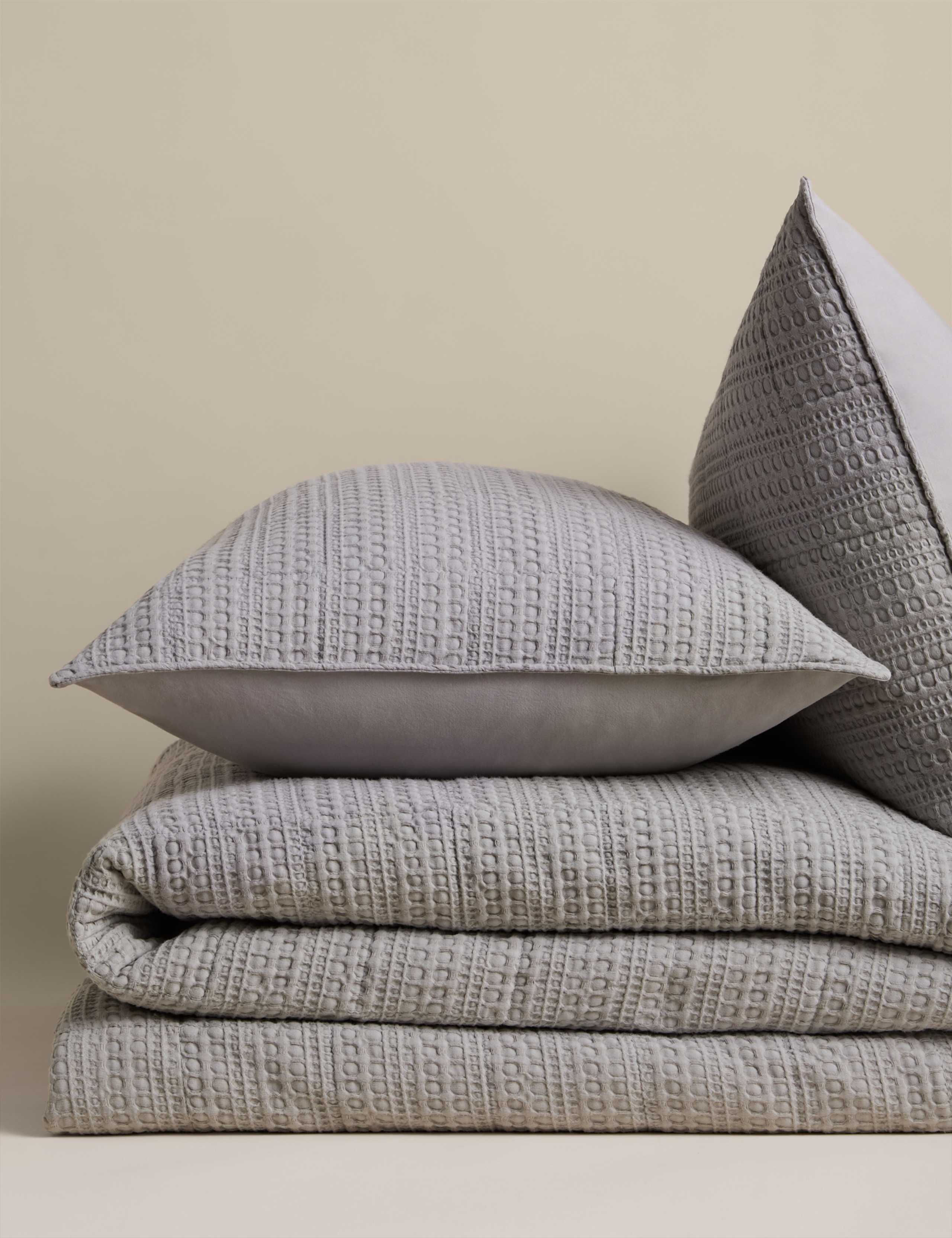 Pure Cotton Quilted Waffle 2.5 Tog Bedding Set 2 of 5