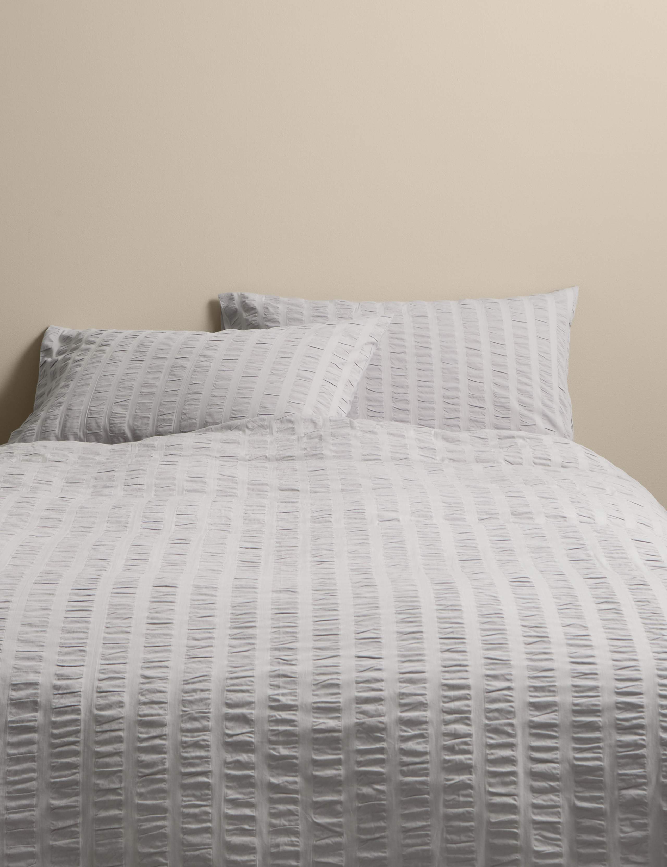 Pure Cotton Striped Seersucker Bedding Set 1 of 6