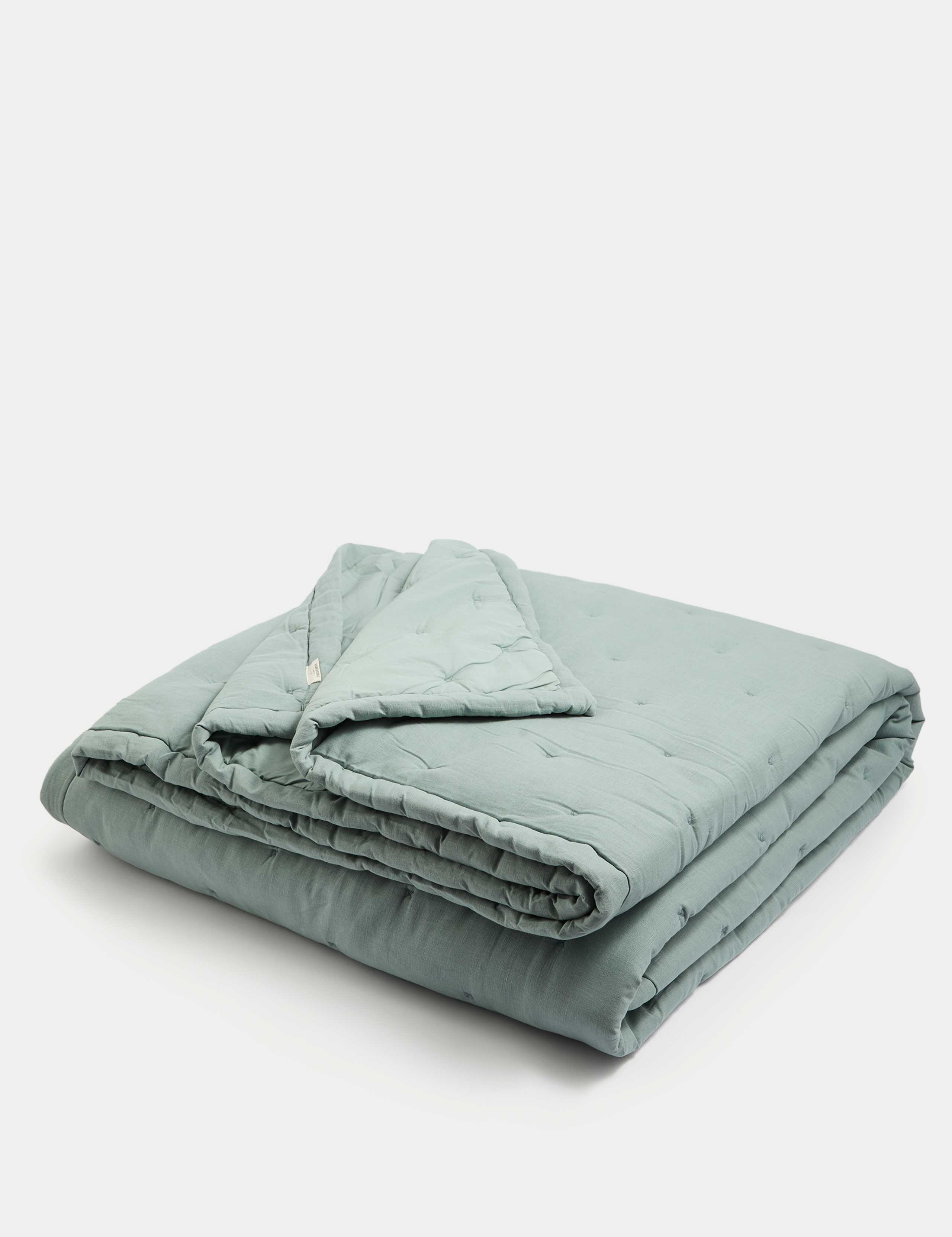 Cotton with Linen Bedspread 1 of 3