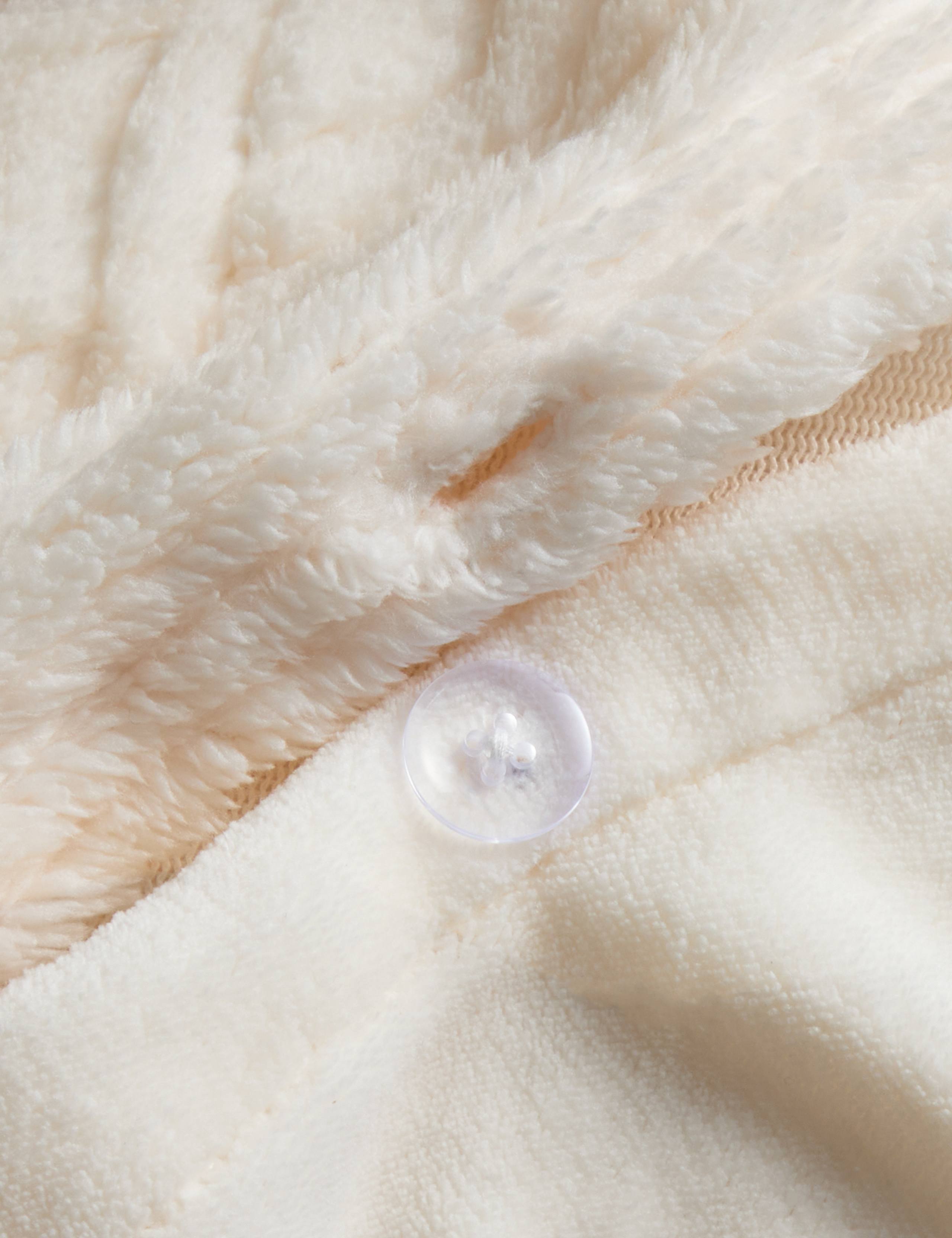 Fleece Cable Bedding Set 5 of 5