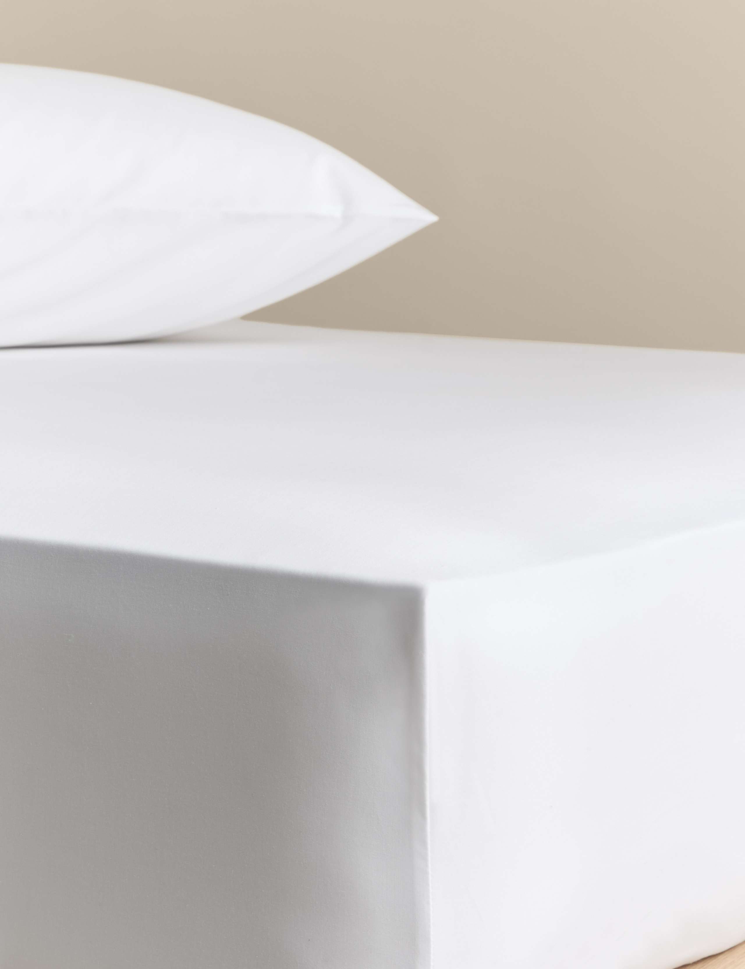 Stay Cool Lyocell Rich Fitted Sheet 1 of 2