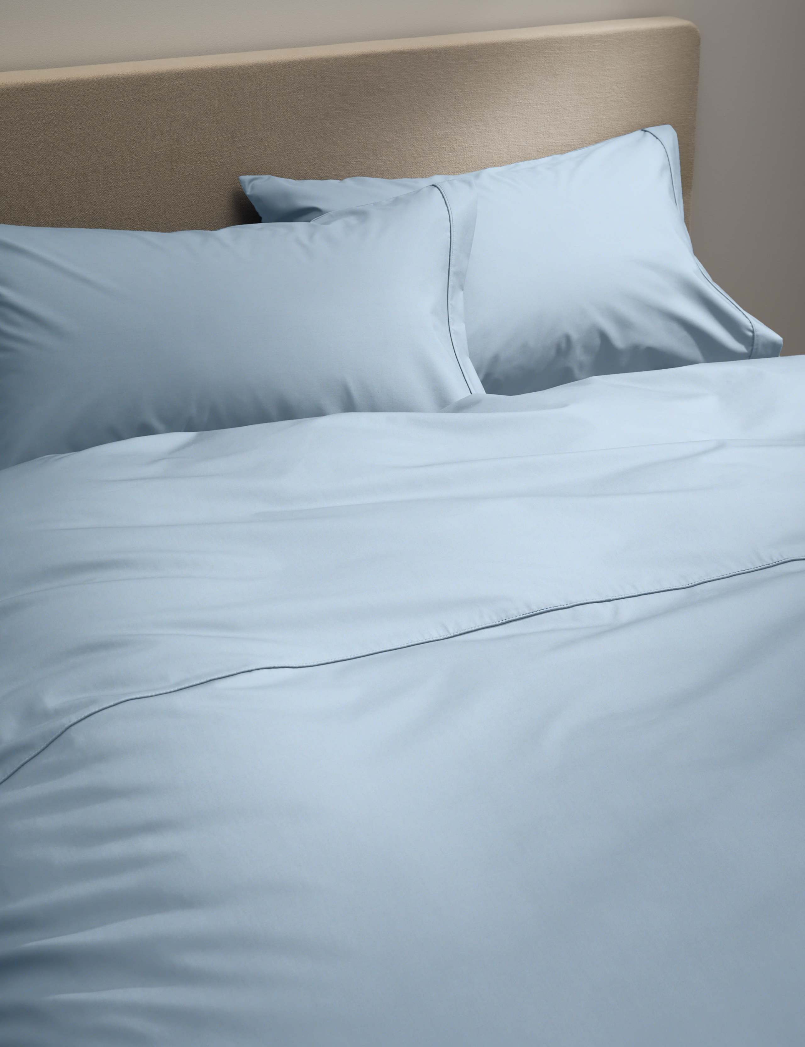 Egyptian Cotton 230 Thread Count Crisp Duvet Cover 1 of 5