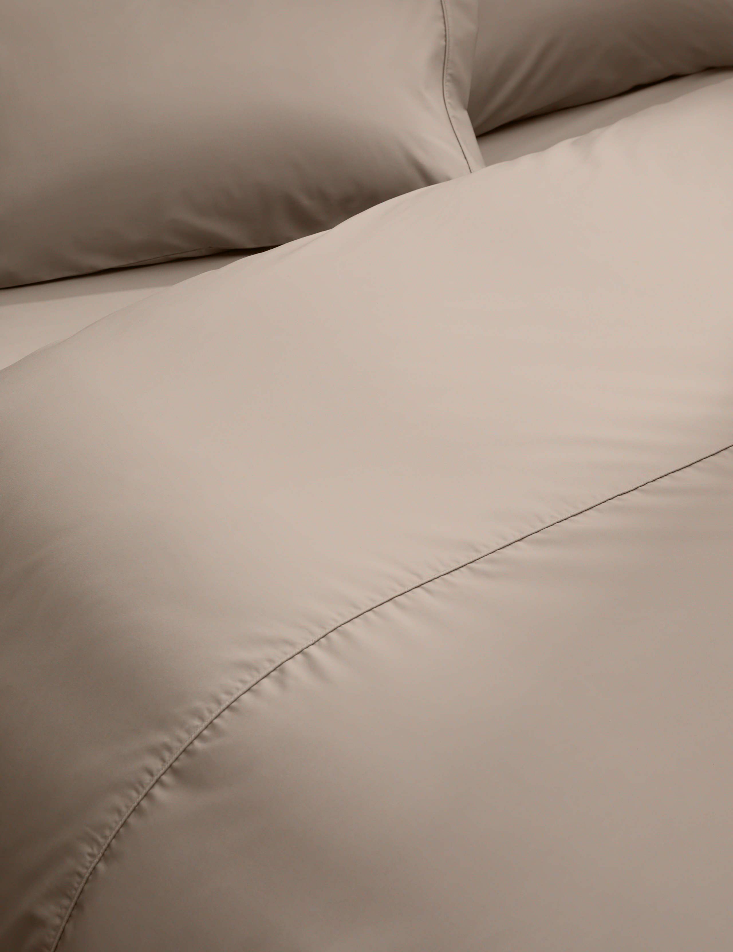 Egyptian Cotton 230 Thread Count Crisp Duvet Cover 1 of 5