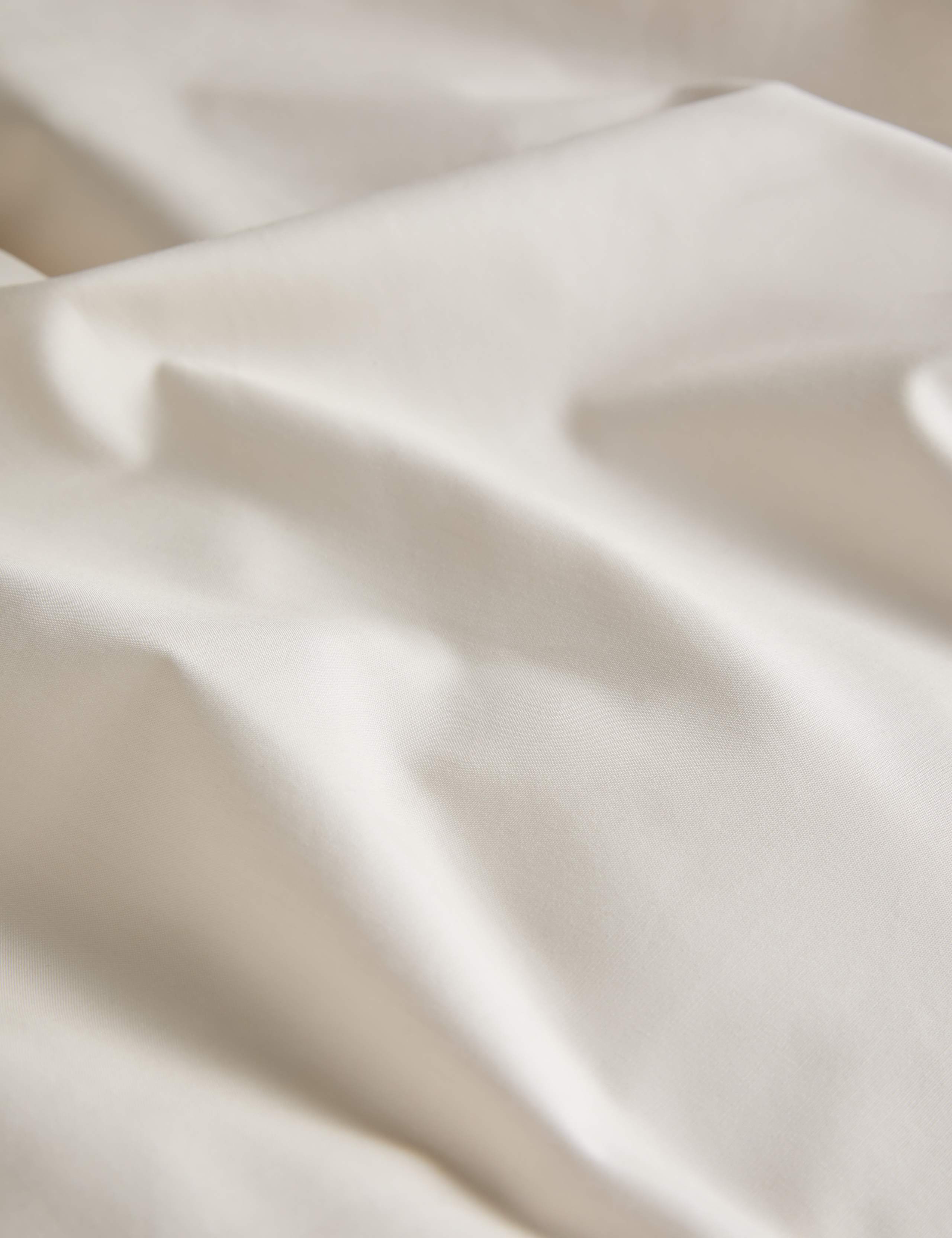 Pure Cotton 180 Thread Count Duvet Cover 2 of 3