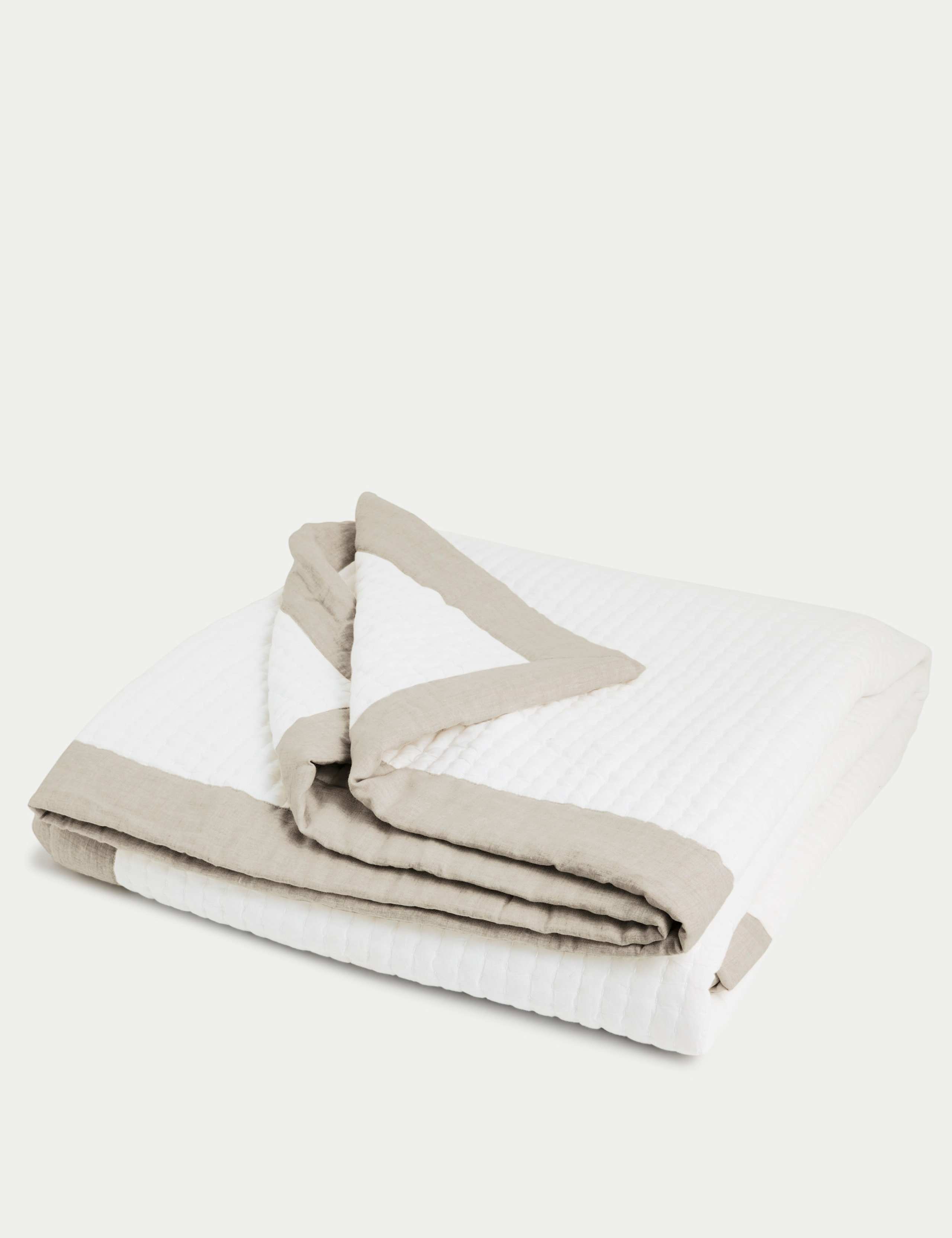 Linen Border Quilted Bedspread 1 of 3