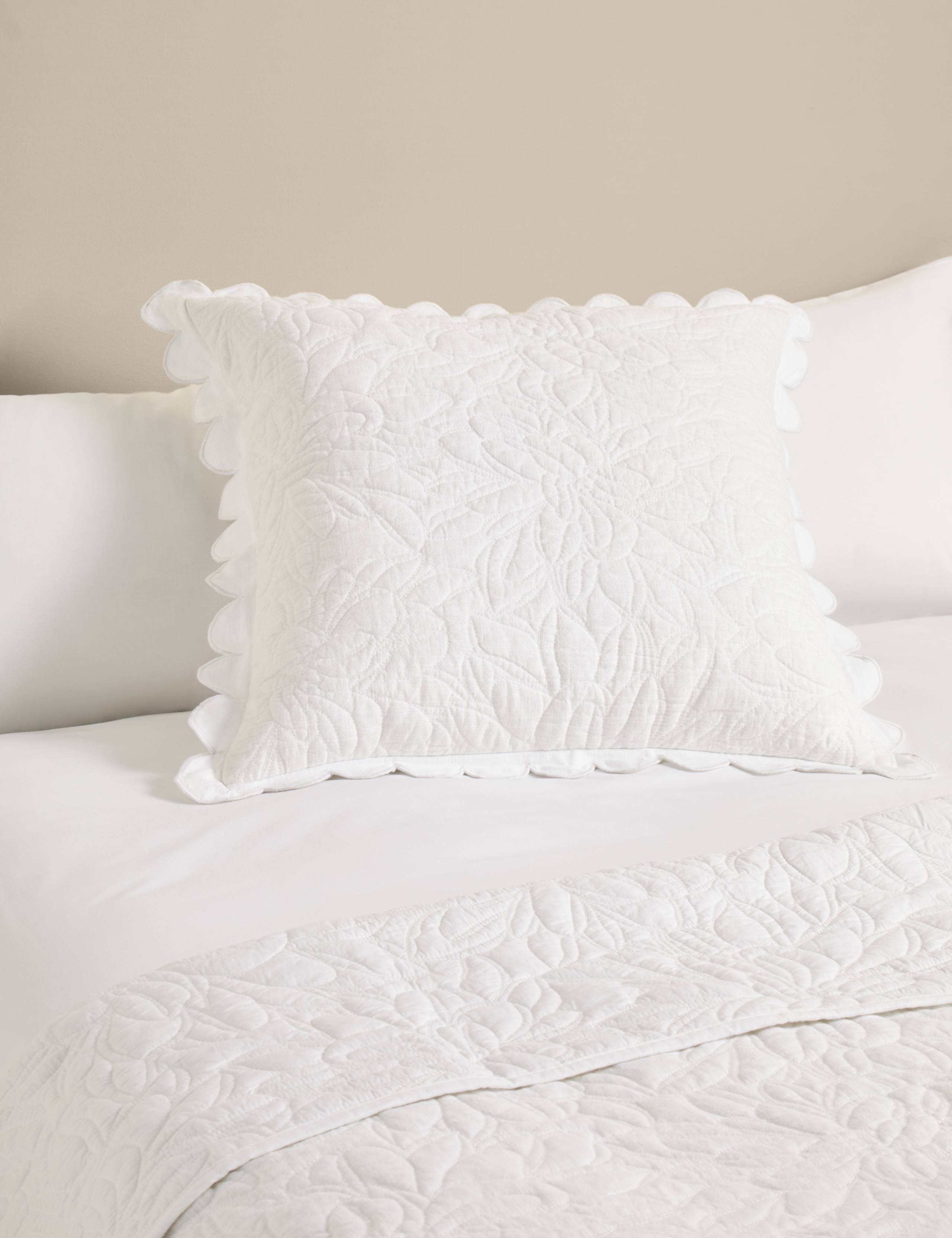 Pure Cotton Floral Scalloped Square Pillow Sham 1 of 5