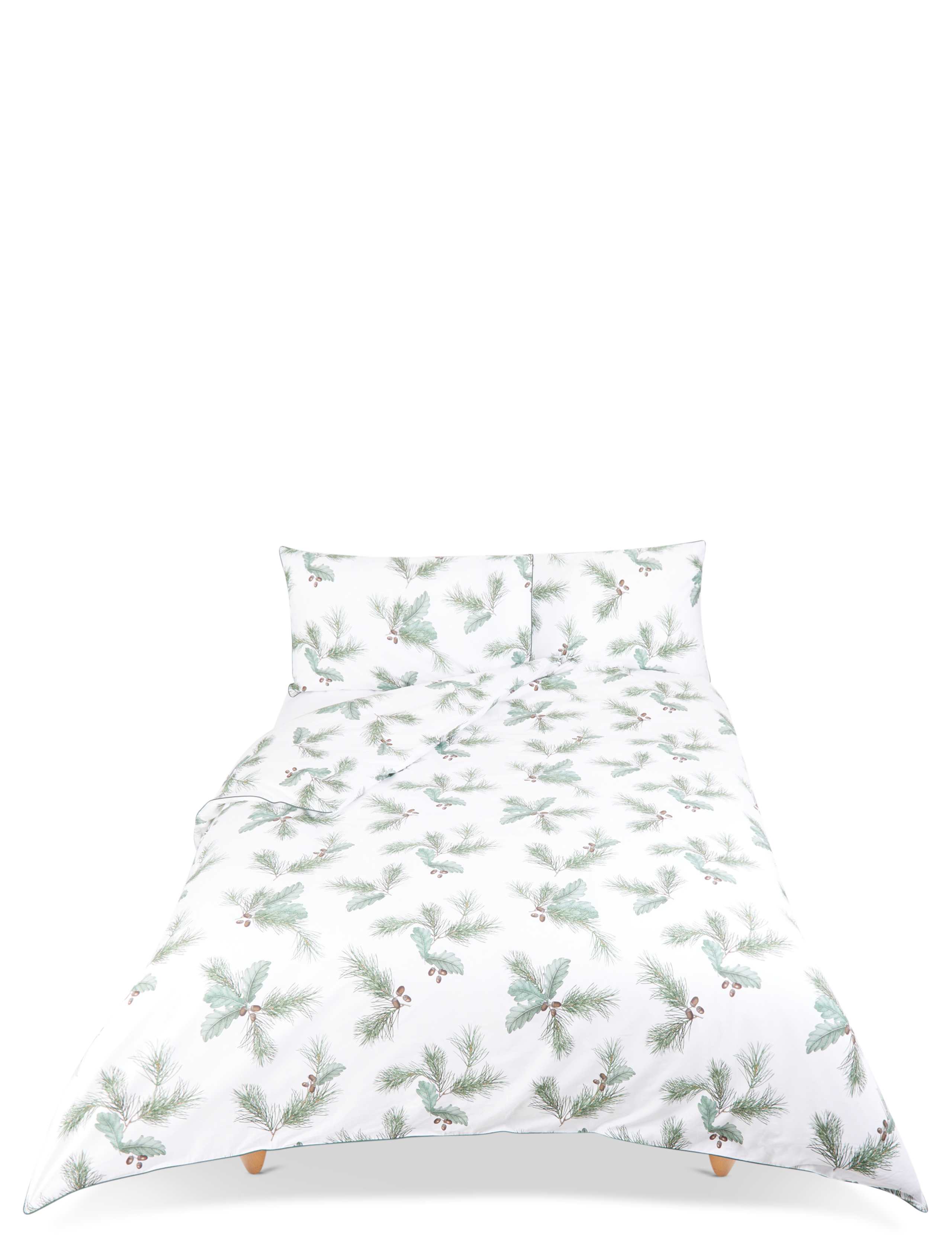 Pine Printed Bedding Set 1 of 4