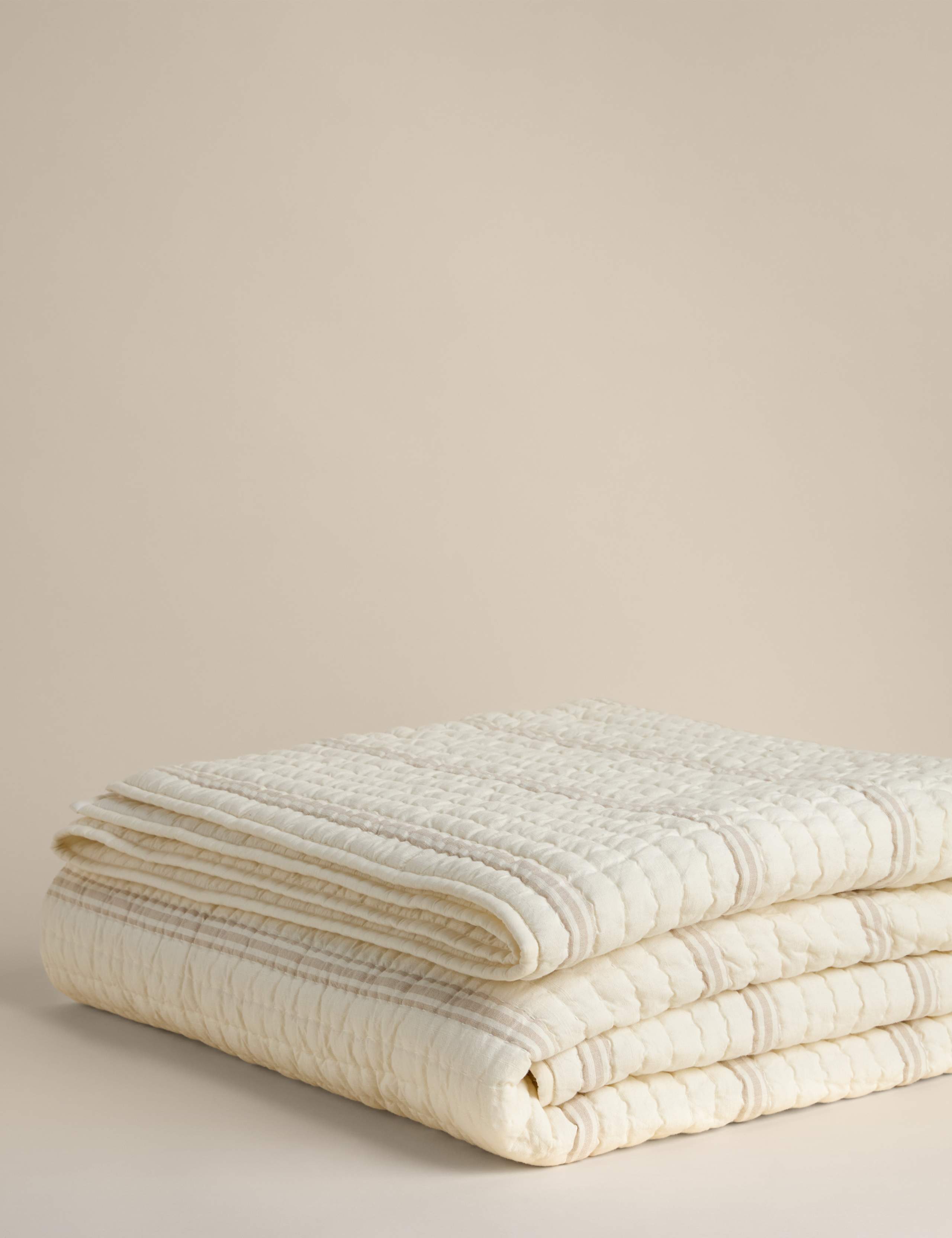 Pure Cotton Striped Bedspread 3 of 5