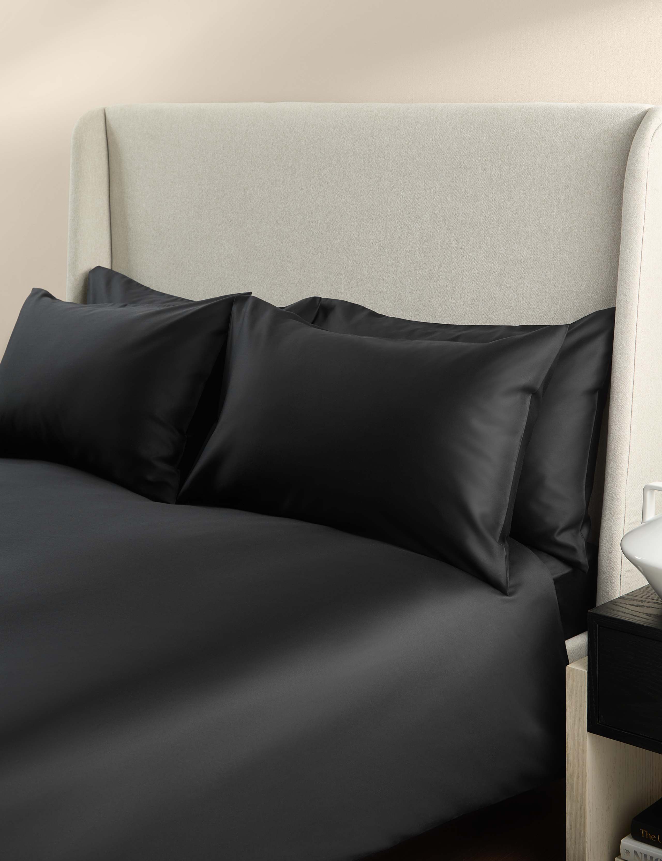 500 Thread Count Pure Cotton Sateen Bedding Set 1 of 5