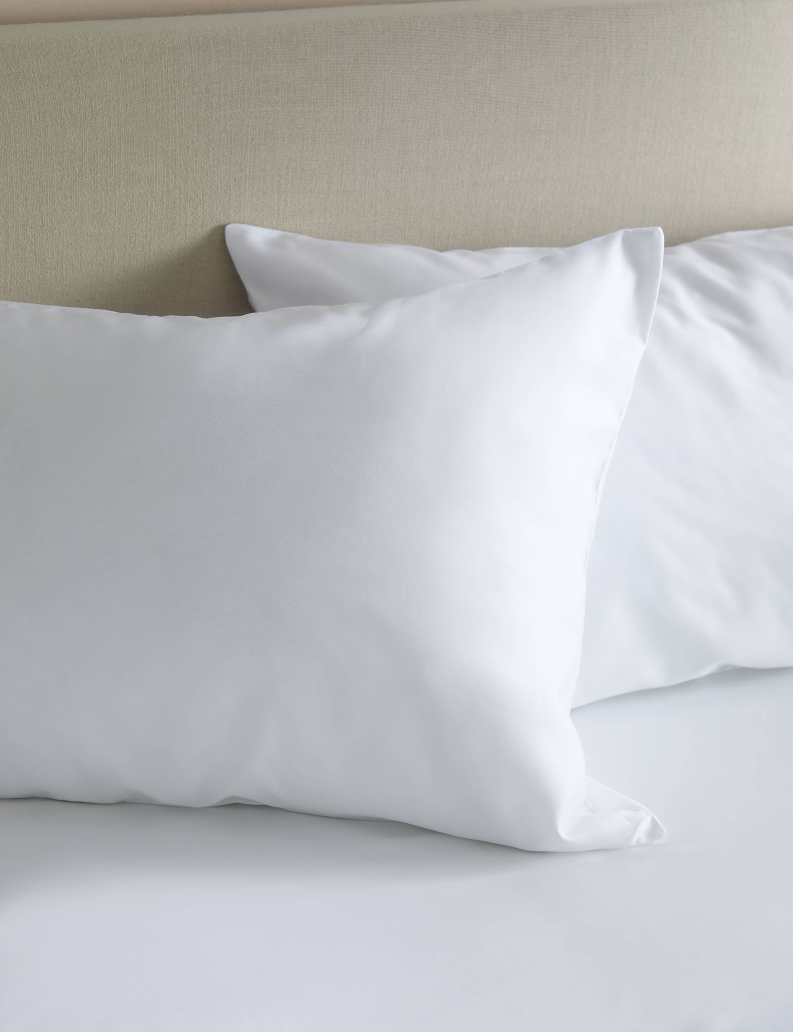 2 Pack Ultimate Soft & Silky Pillowcases 2 of 4