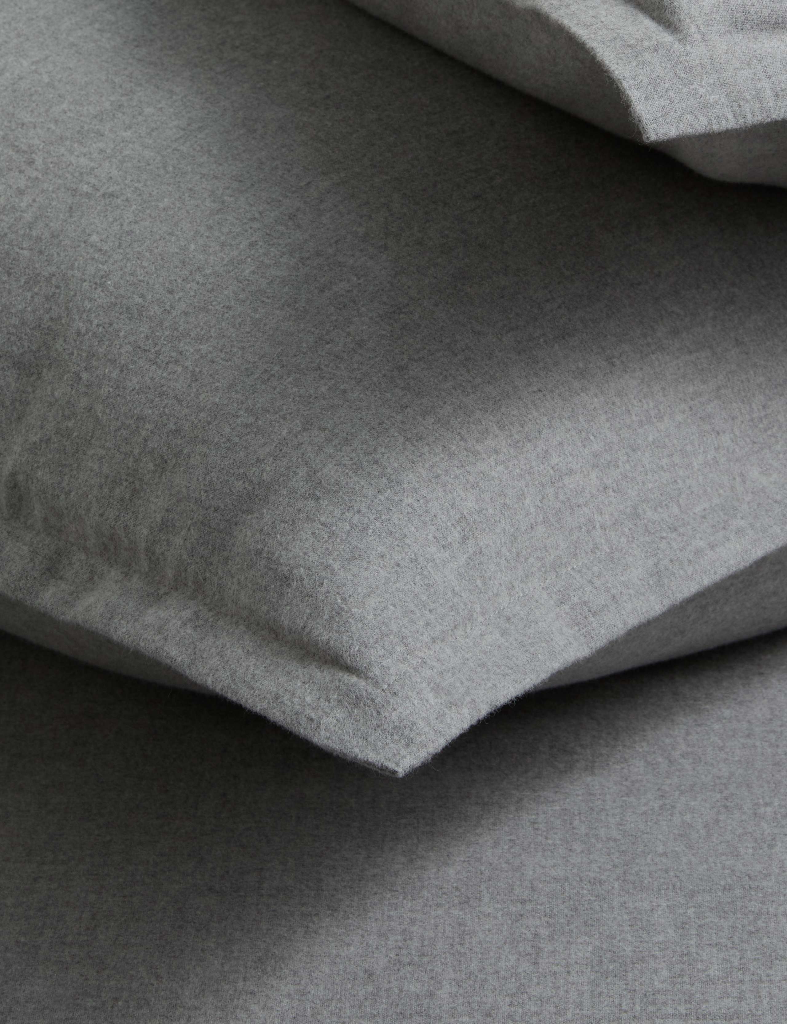 2 Pack Brushed Cotton Marl Pillowcases 2 of 2