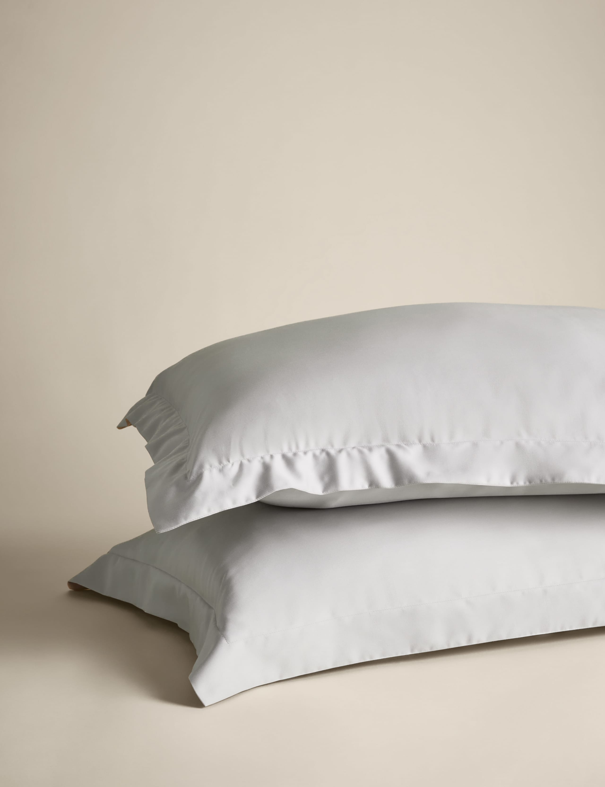 2pk Ultimate Silky & Softy Oxford Pillowcases 2 of 3