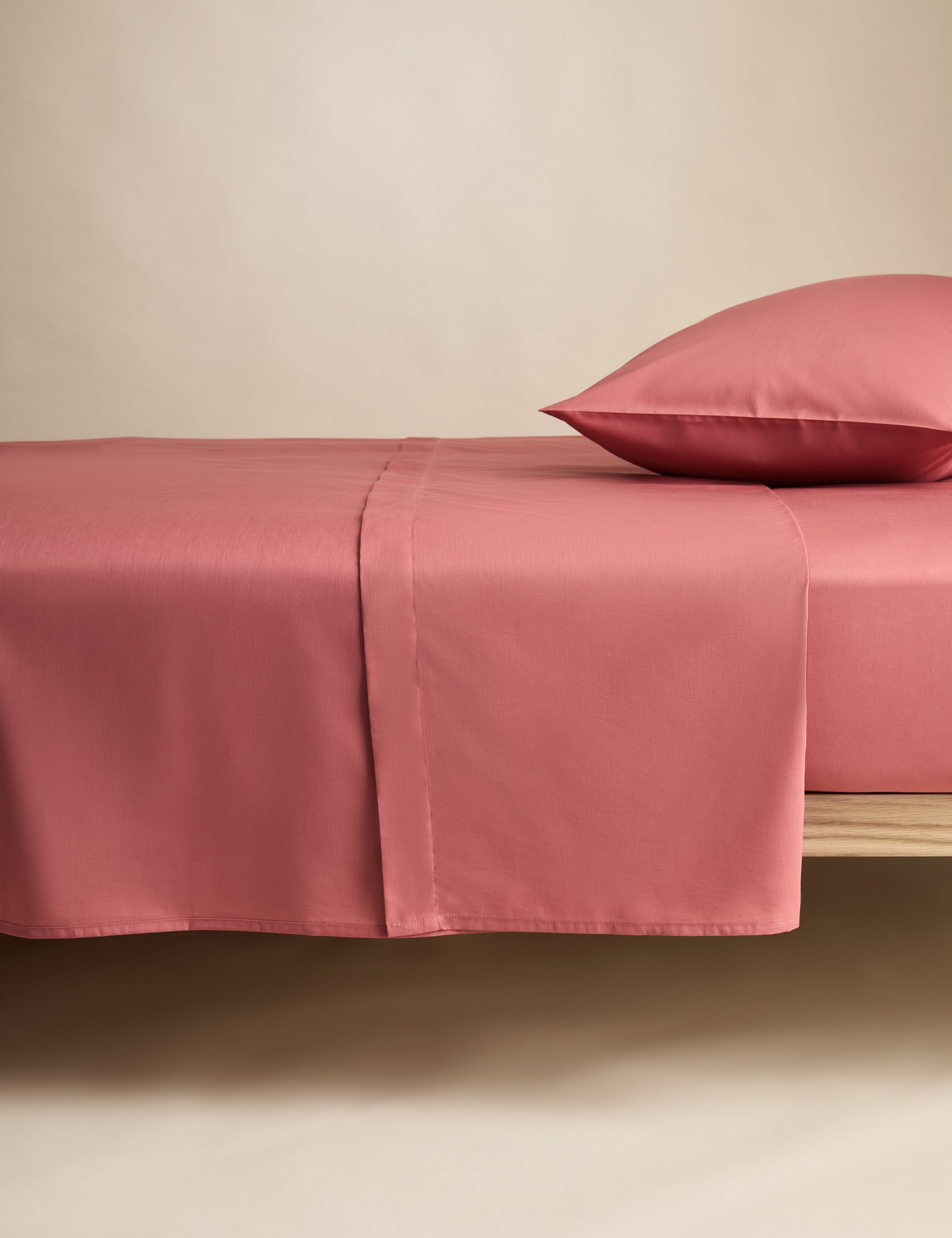 Cotton Rich Flat Sheet 1 of 2