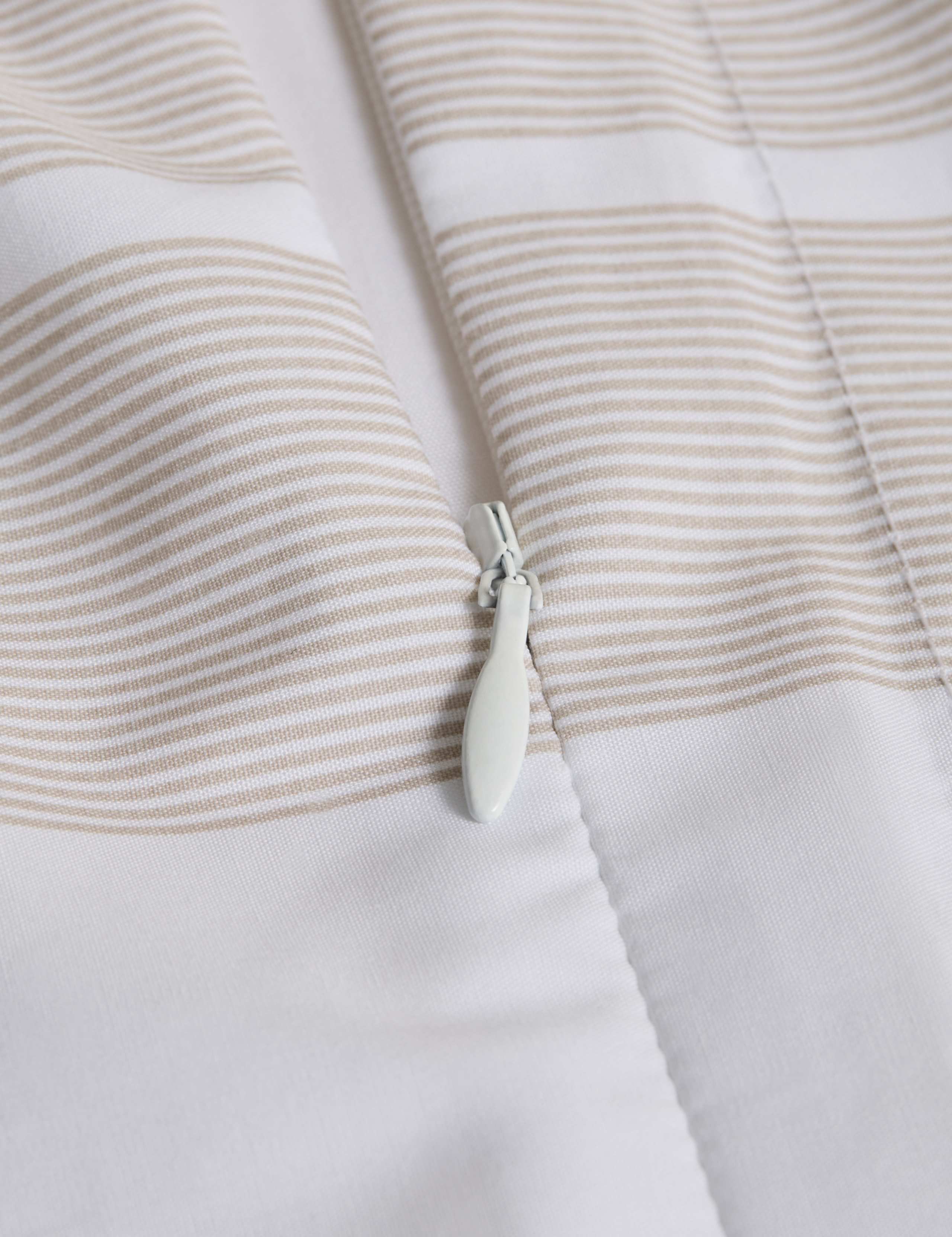 Egyptian Cotton Wide Stripe Printed Bedding Set 5 of 6