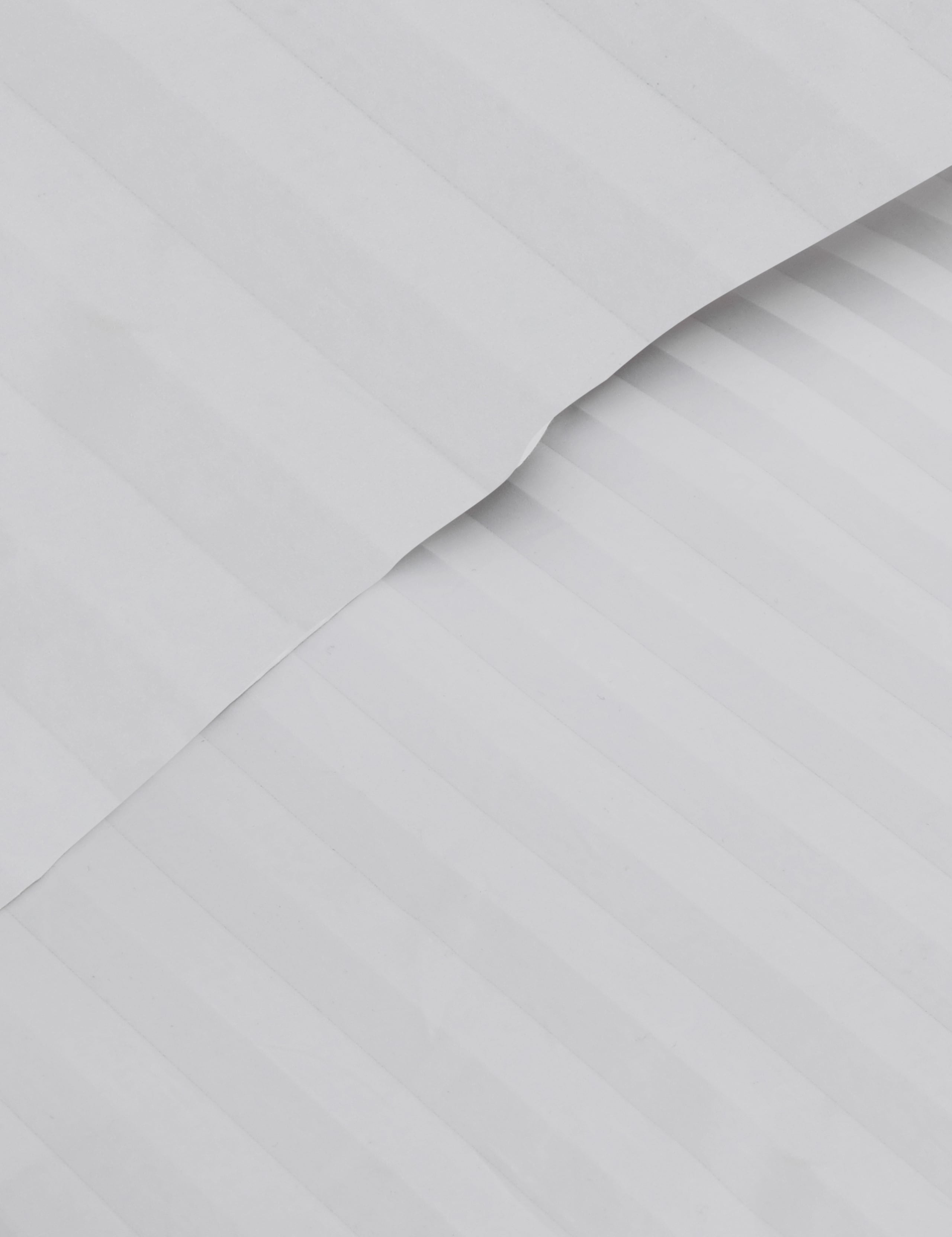 Pure Cotton Sateen Autograph Double Cuff Fitted Sheet 3 of 4