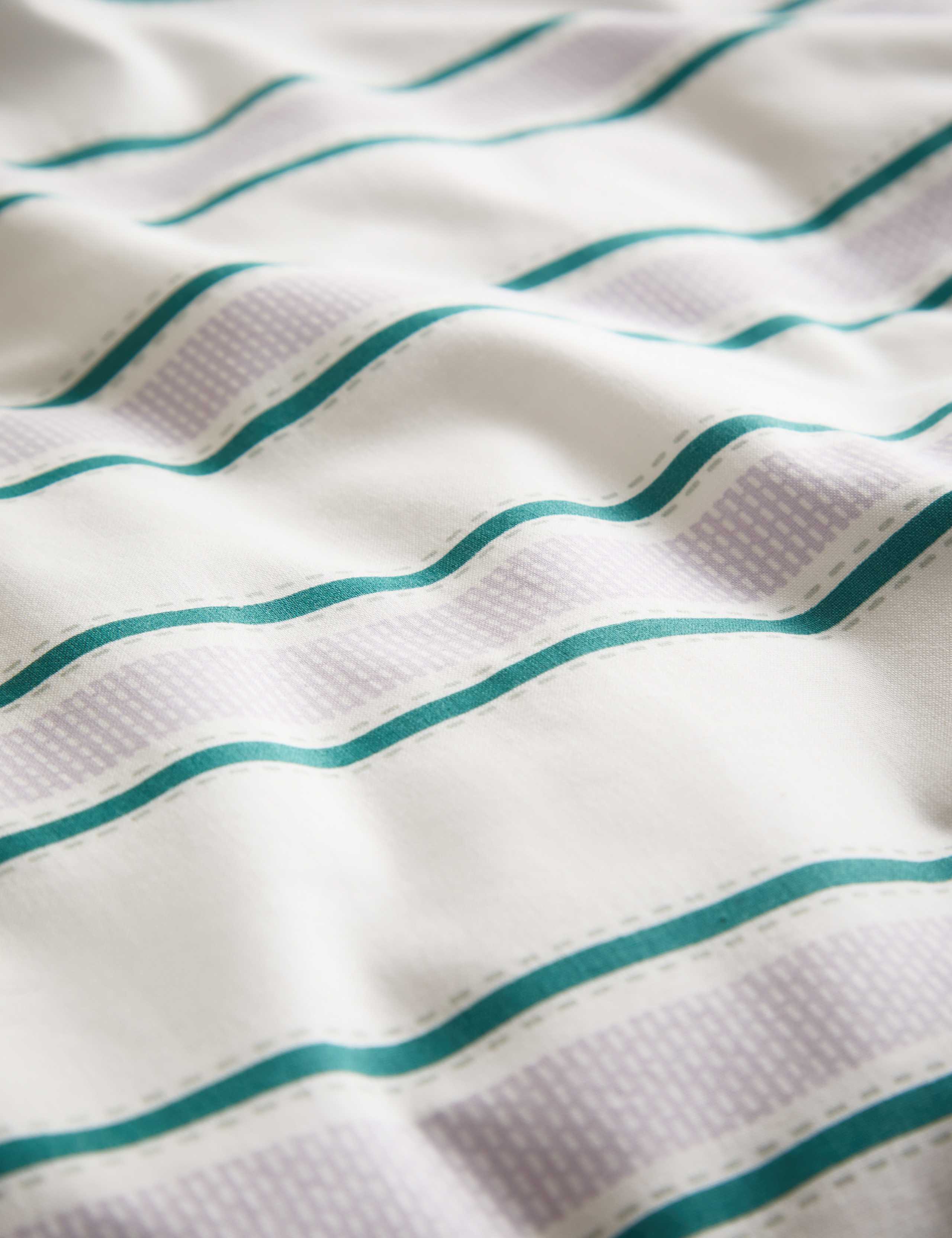 Cotton Rich Striped Bedding Set 4 of 6