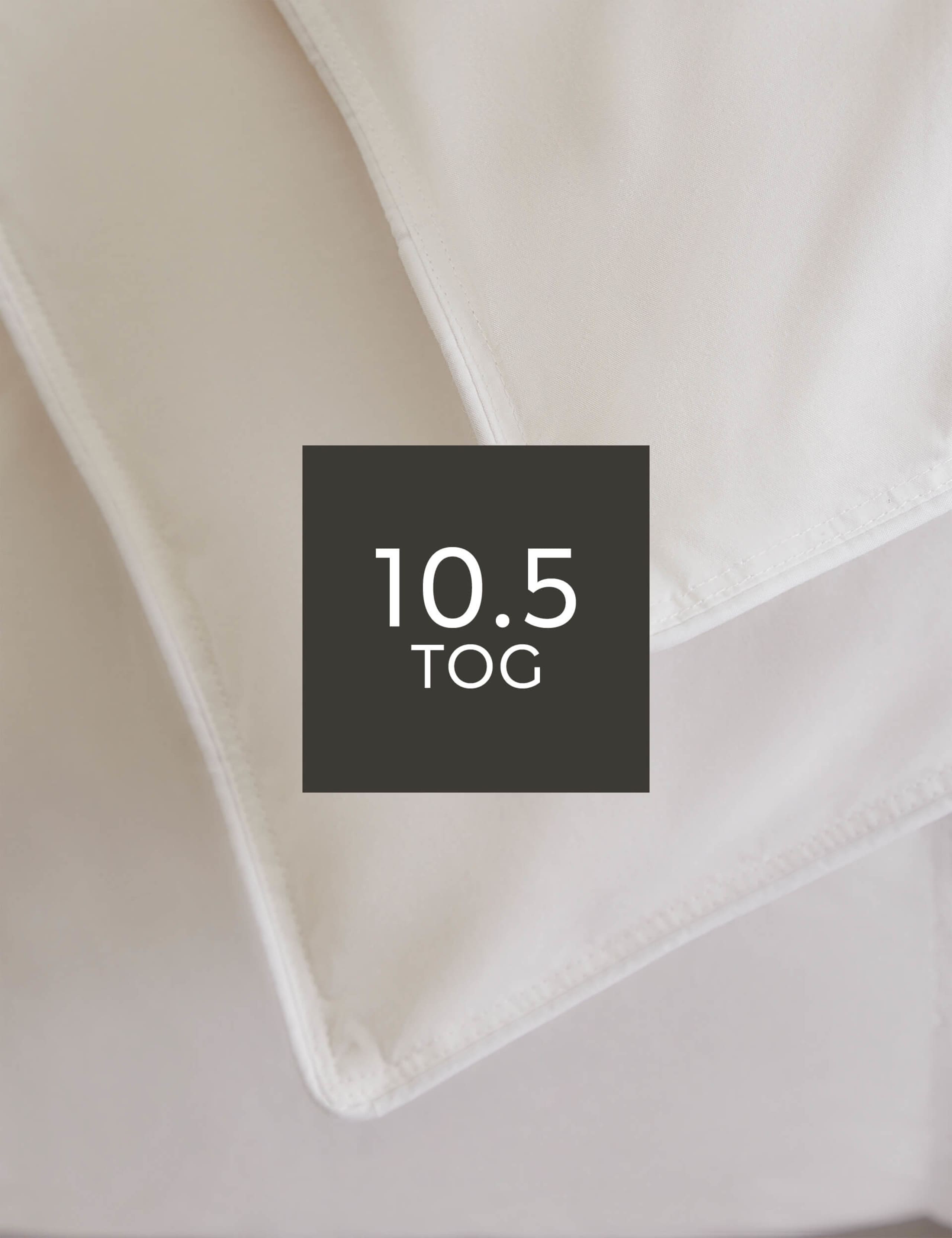 Luxury Duck Down 10.5 Tog Duvet 4 of 4