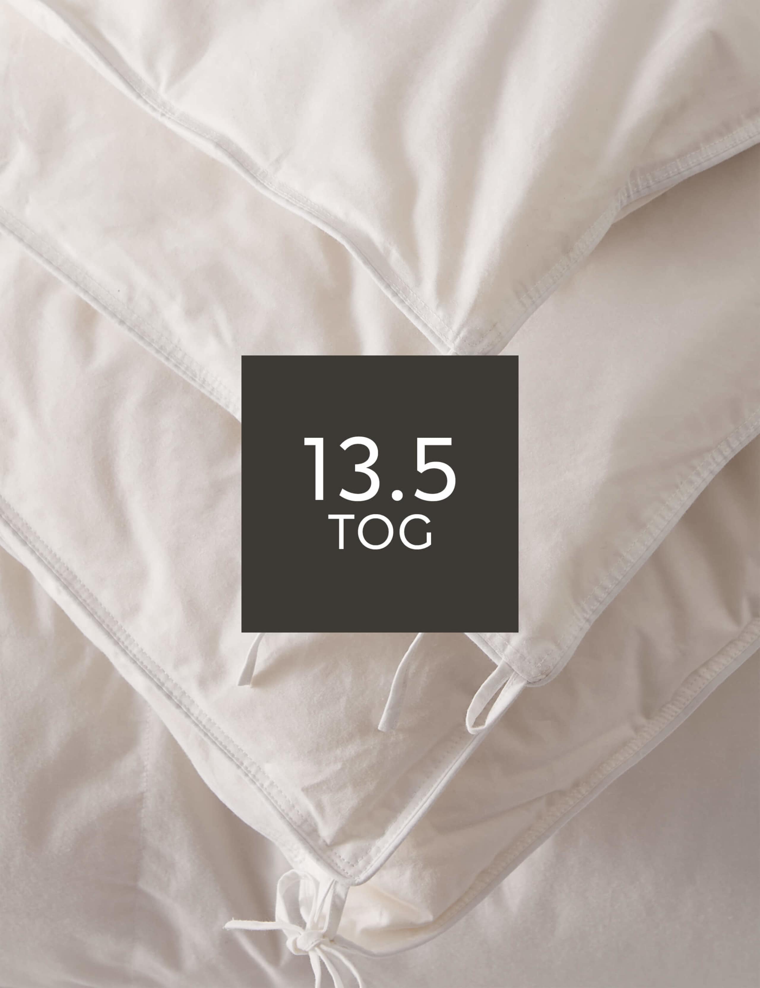 Luxury Duck Down 13.5 Tog All Seasons 3-in-1 Duvet 2 of 3