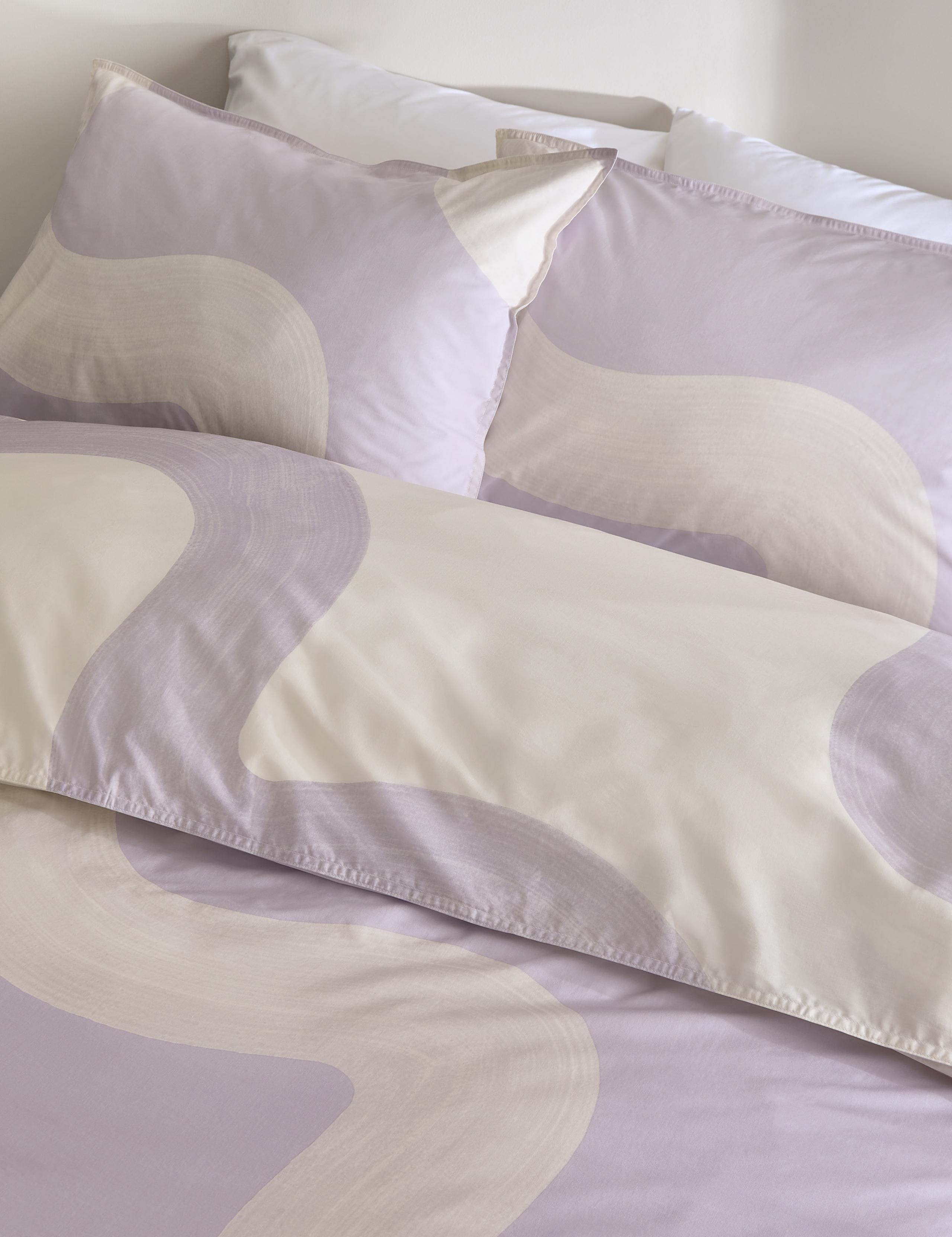 Cotton Rich Large Swirl Bedding Set 1 of 8