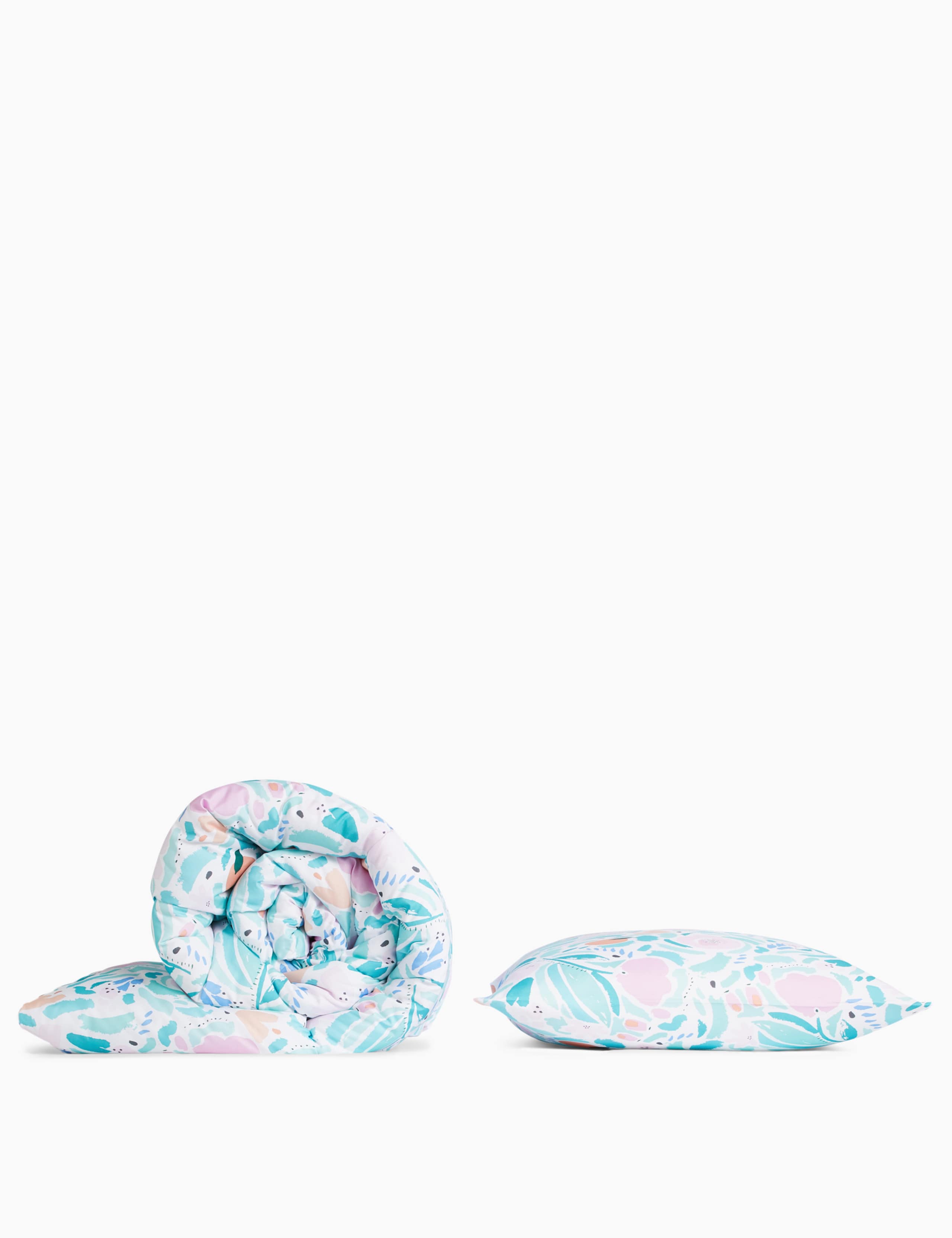 Coverless Floral 10.5 Tog Duvet & Pillowcase 3 of 6