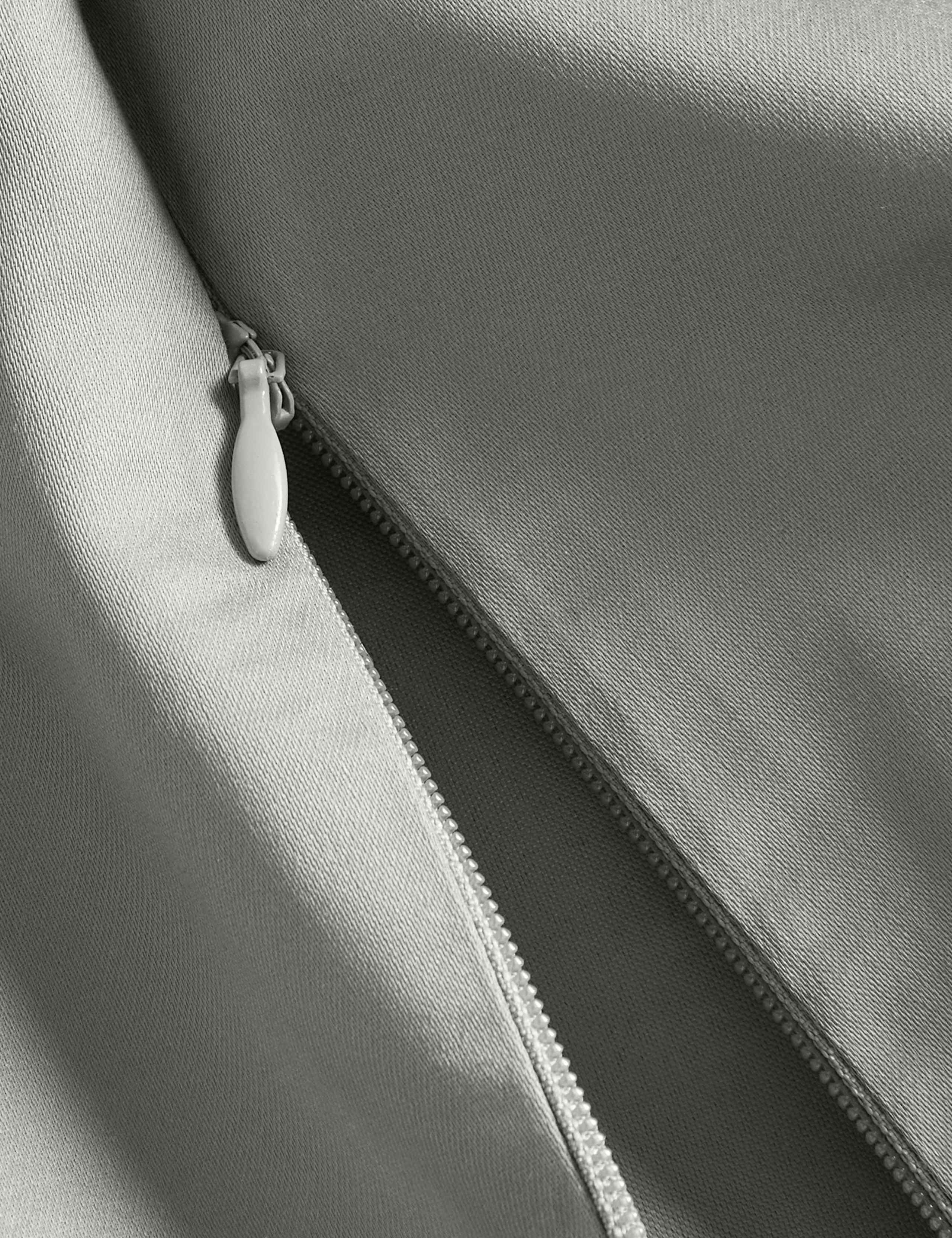 Egyptian Cotton 400 Thread Count Silky Bedding Set 4 of 4