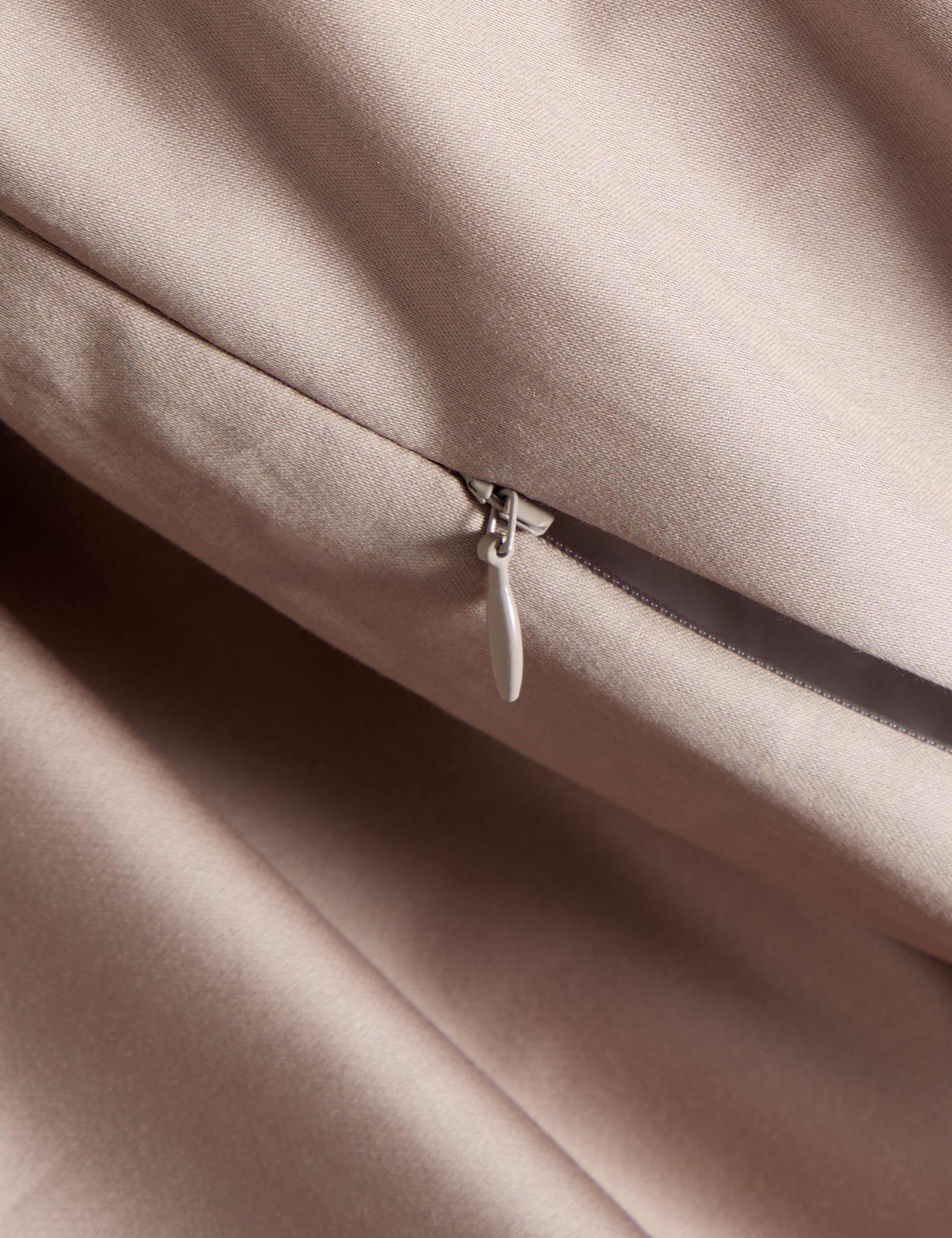 Egyptian Cotton 400 Thread Count Silky Bedding Set 3 of 4
