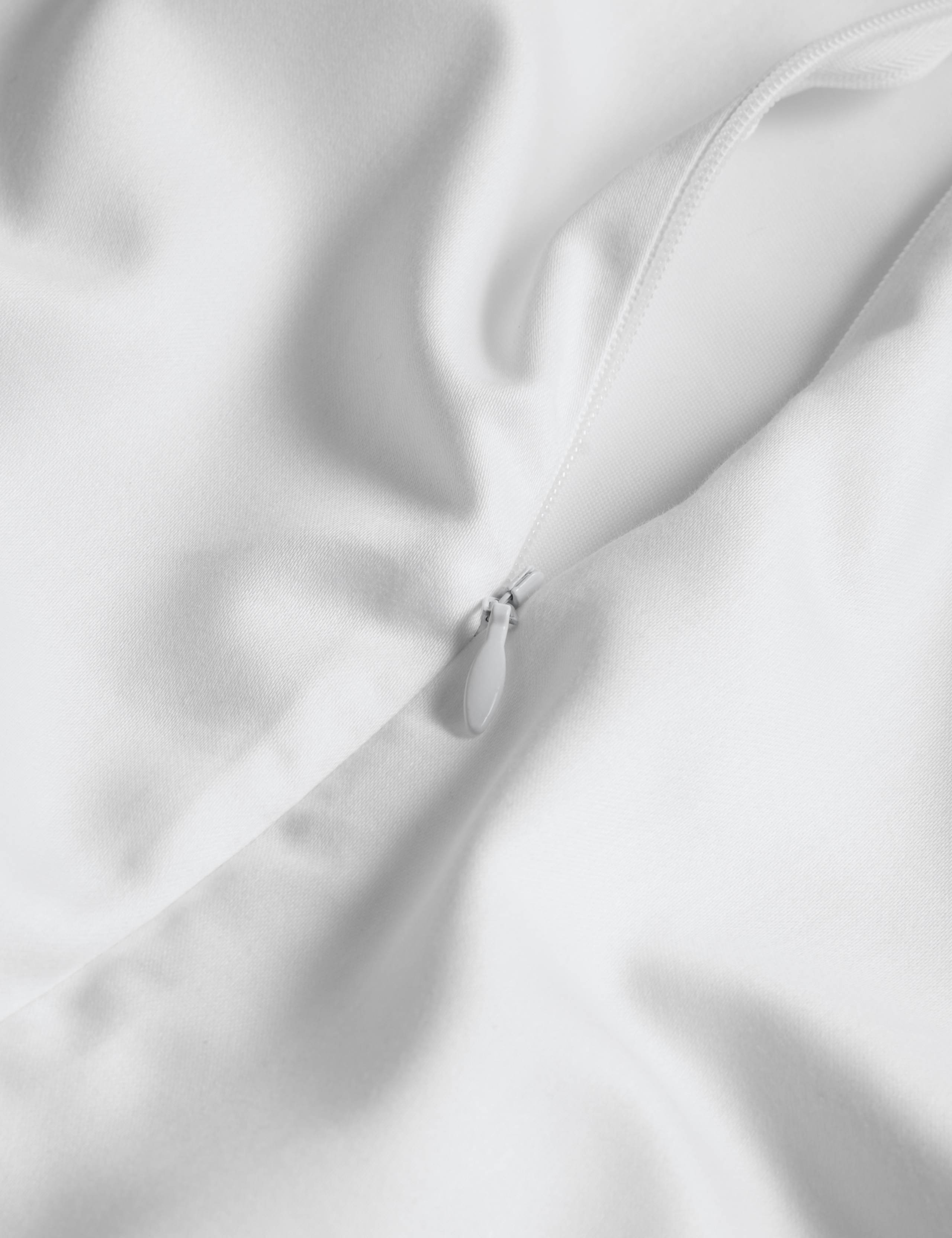 Egyptian Cotton 400 Thread Count Silky Bedding Set 4 of 4