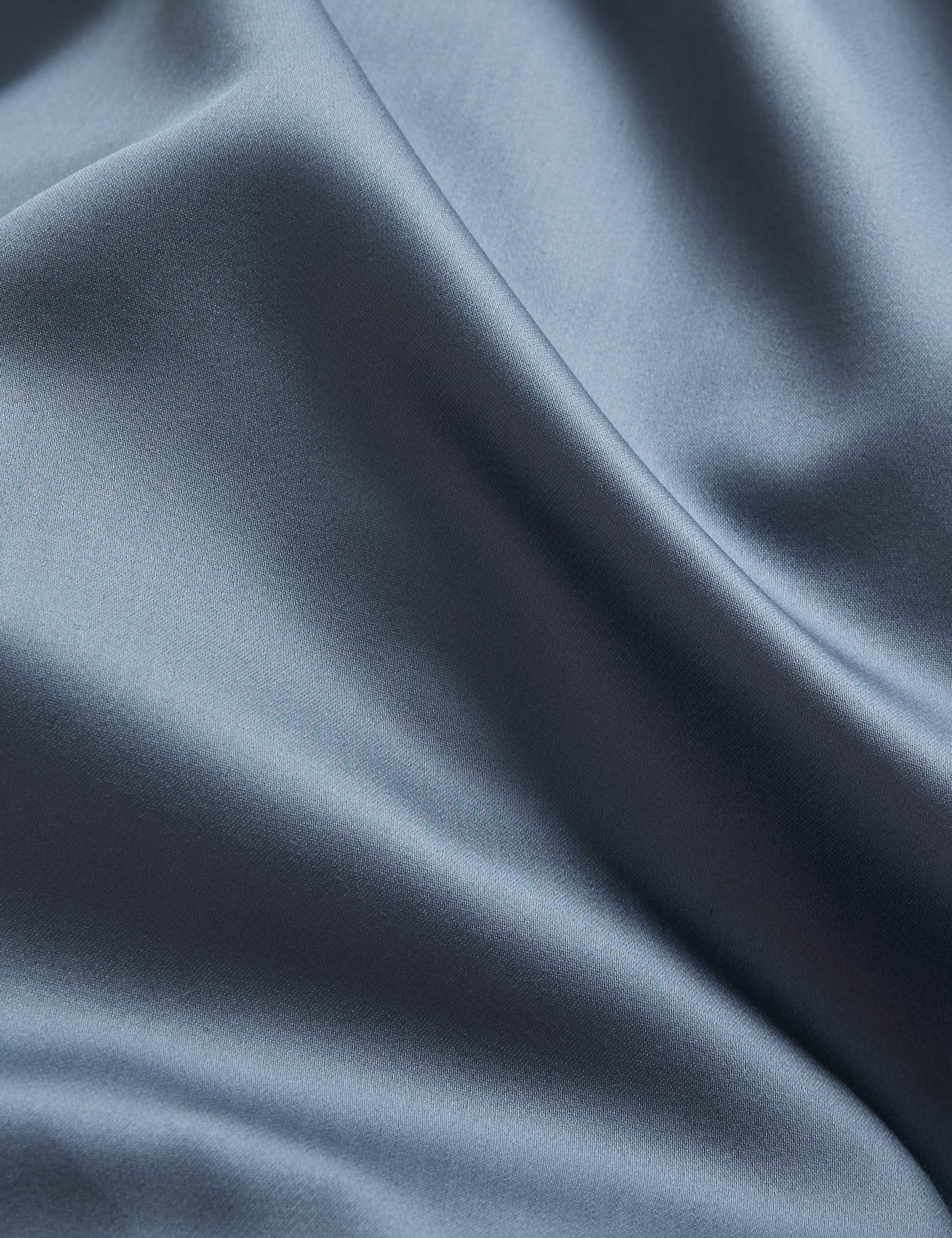 Egyptian Cotton 400 Thread Count Silky Flat Sheet 2 of 2
