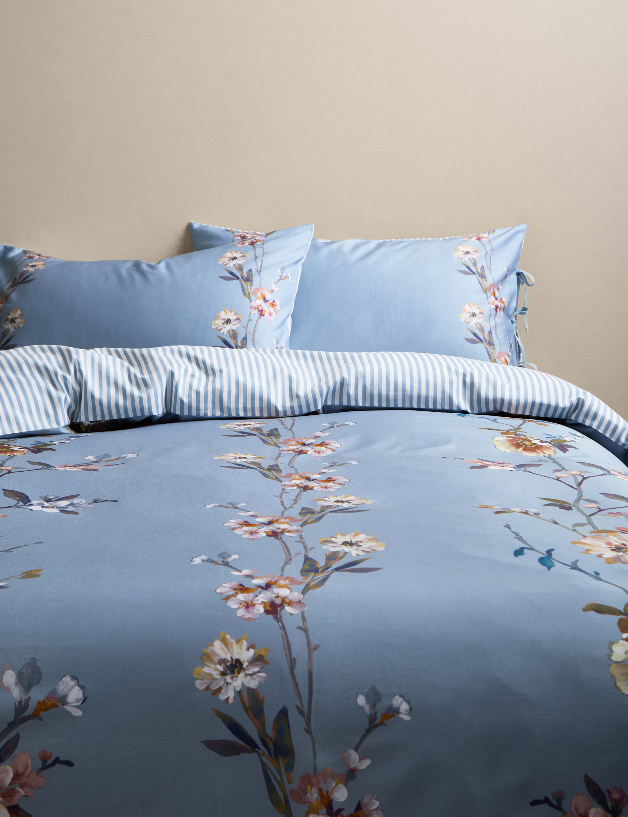 Pure Cotton Sateen Solene Painted Blooms Bedding Set 1 of 5
